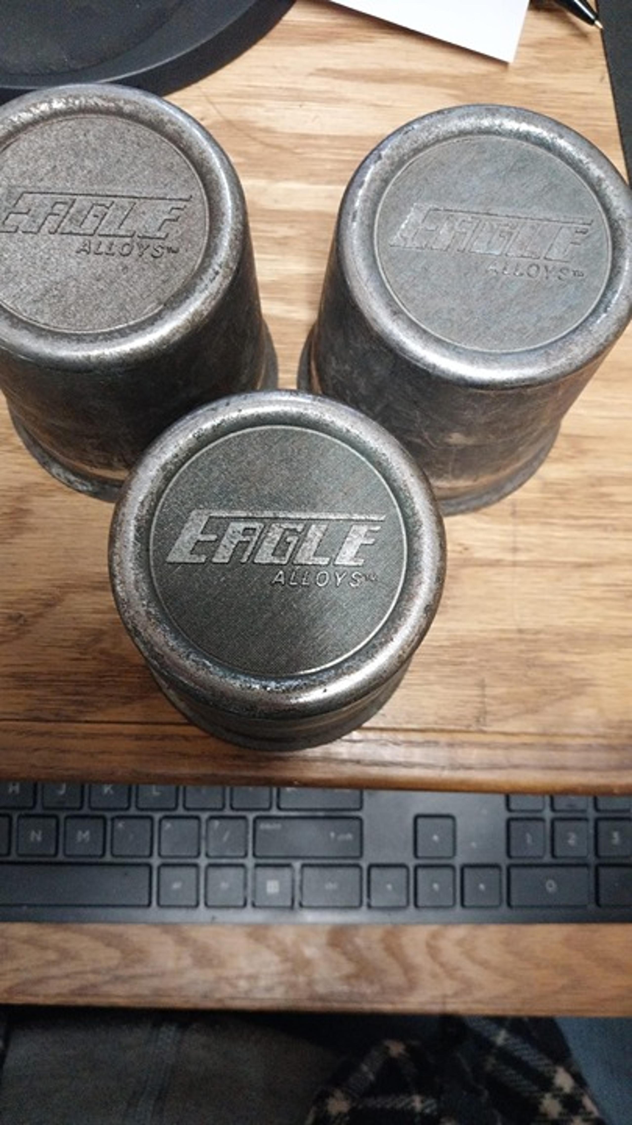 EAGLE ALLOYS CUSTOM WHEEL CENTER CAP HUBCAP CAP 3102-06 PUSH THRU USED