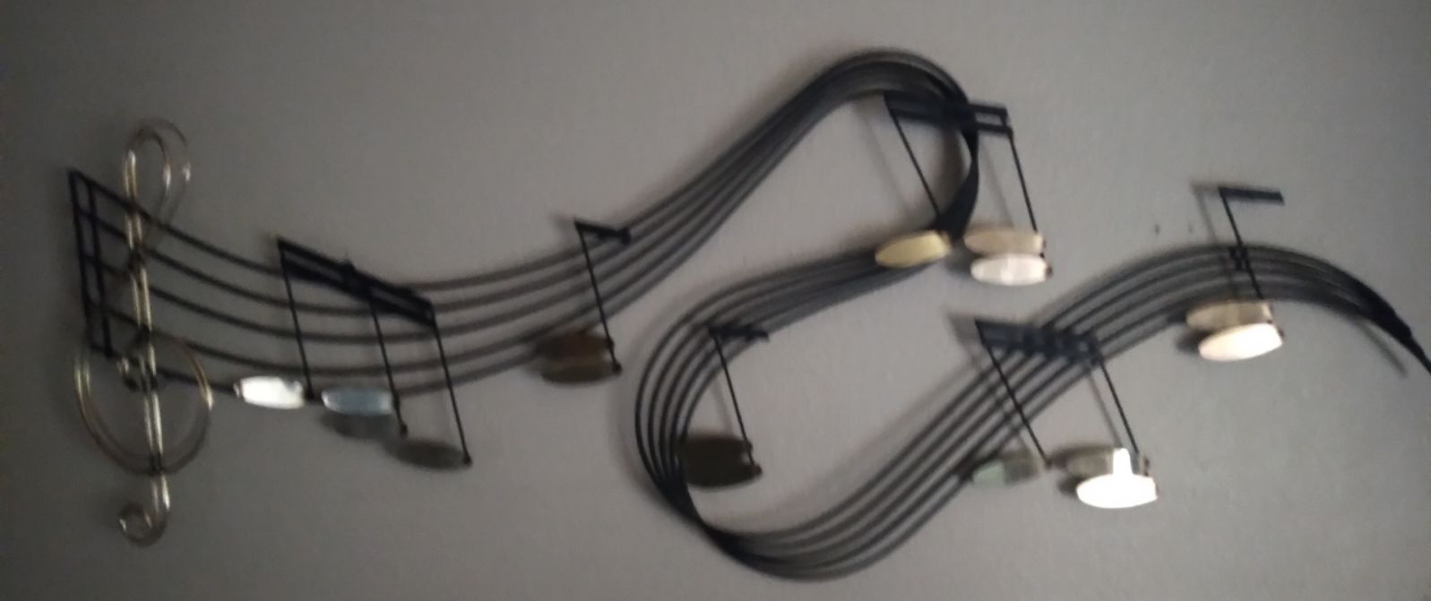 SIGNED Curtis JERE .....VINTAGE MUSICAL NOTES METAL ART