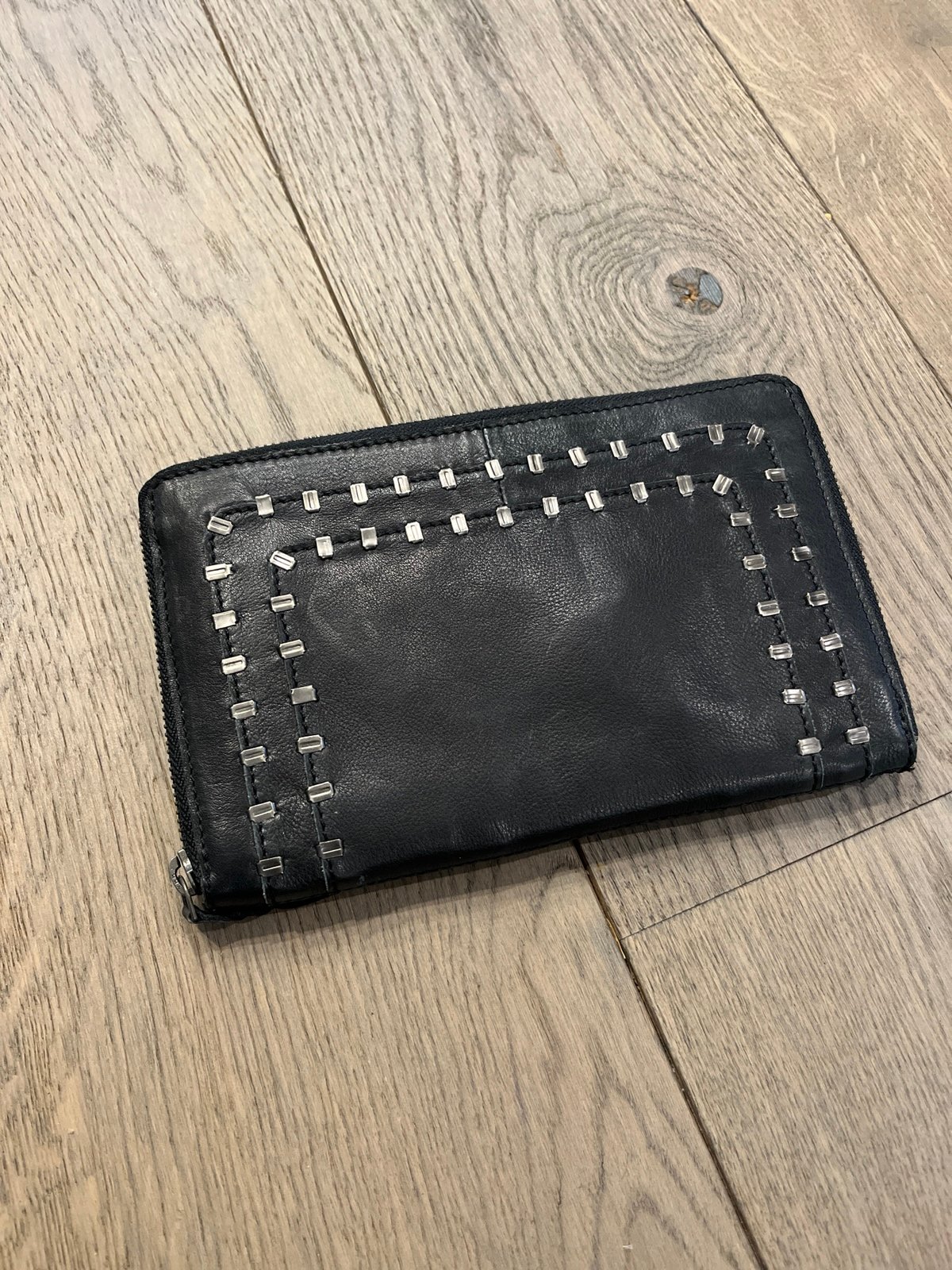 Cut N Paste Take The Stage black leather clutch