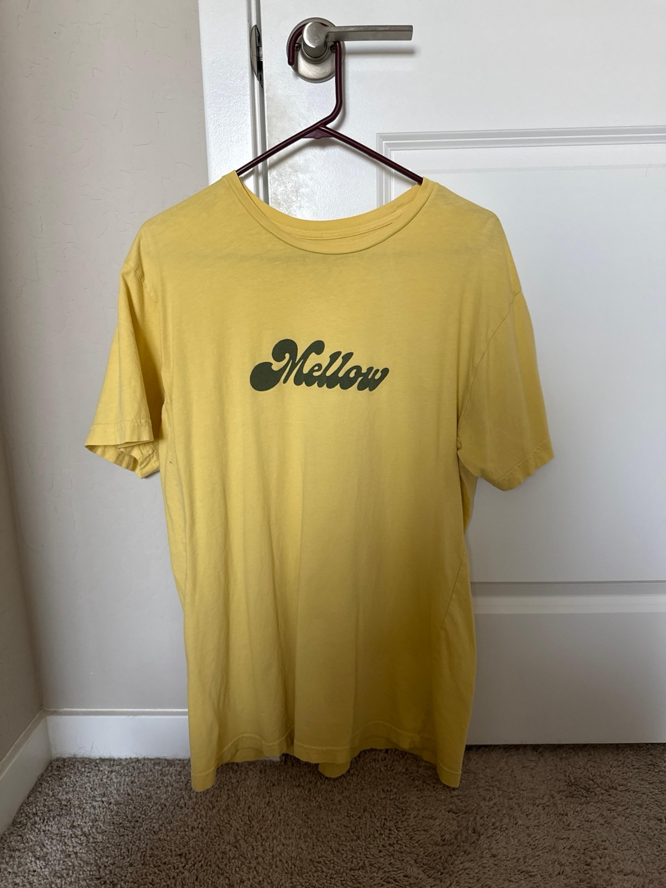 Men’s shirt