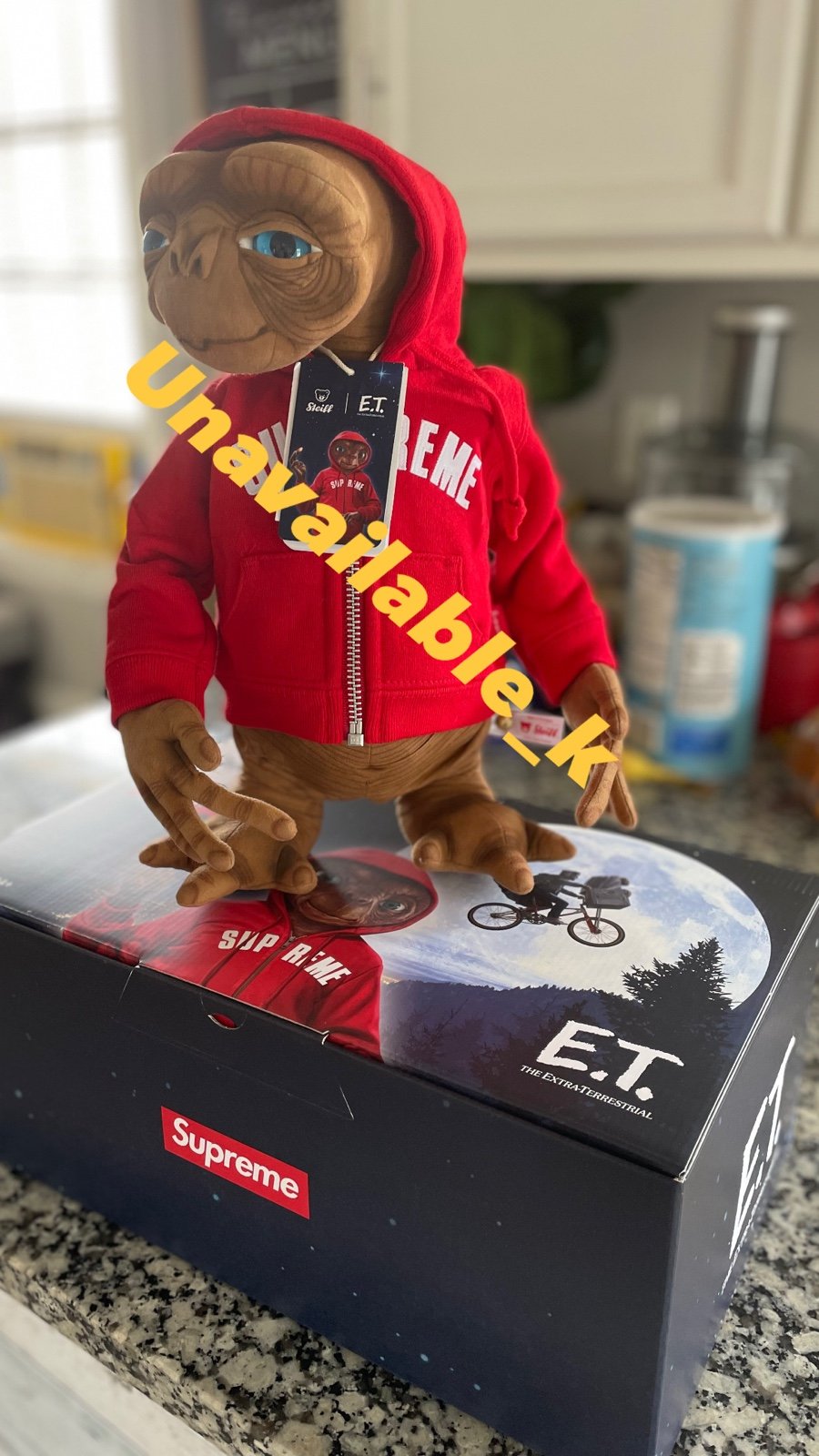 Supreme Steiff ET (SS25) - $498