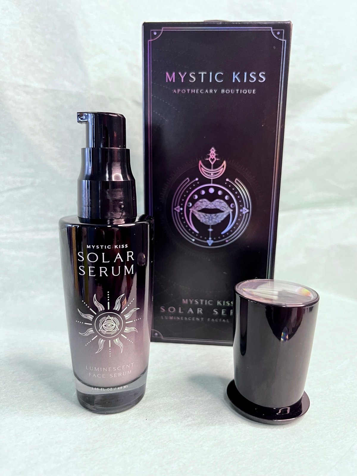Mystic Kiss Solar Hyaluronic Acid Serum 40ml (1.35 fl oz) Retail $58 Gently Used