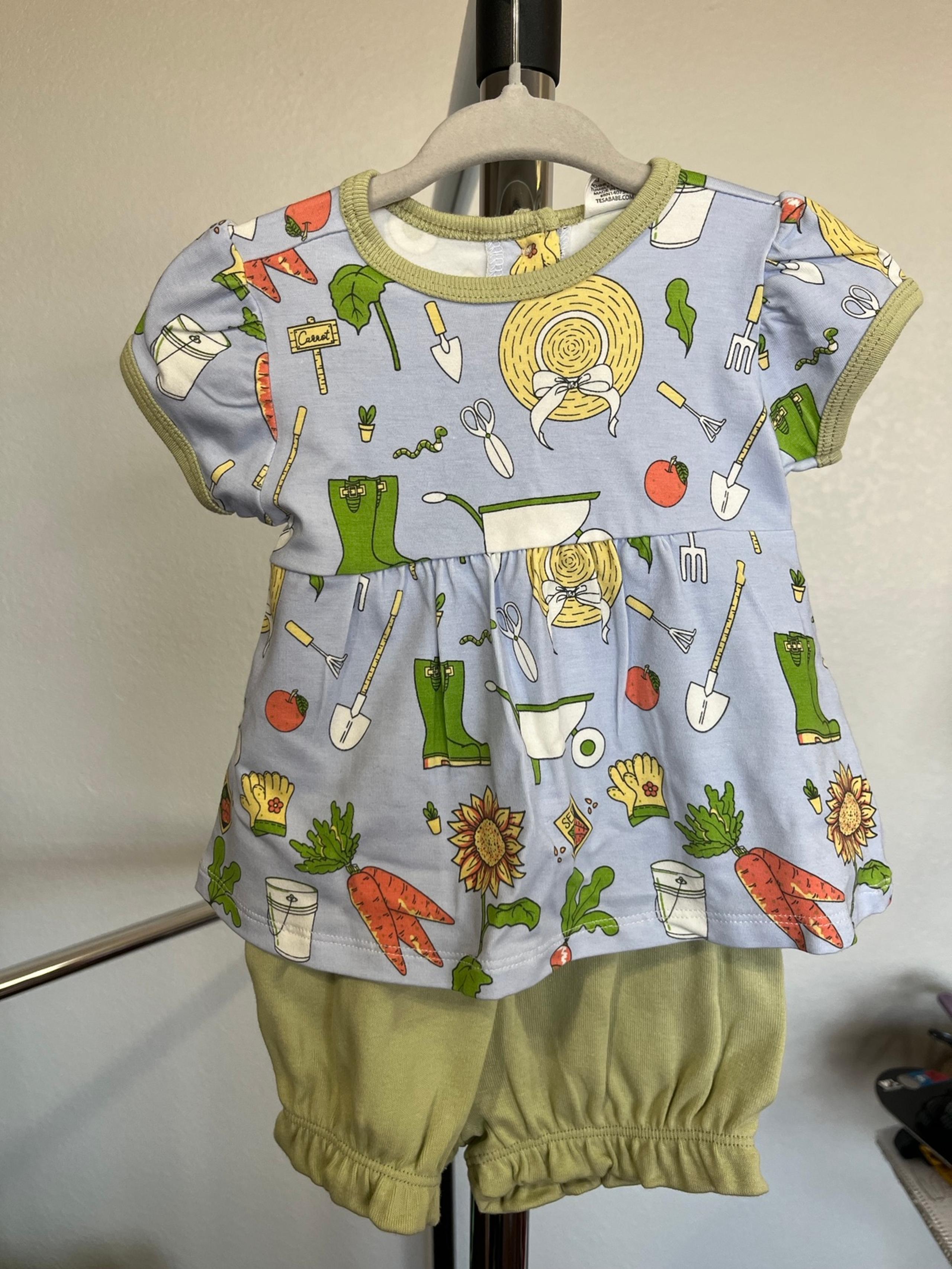 NWT Tesa Babe Garden Top & Bloomers Size 3/6 Months