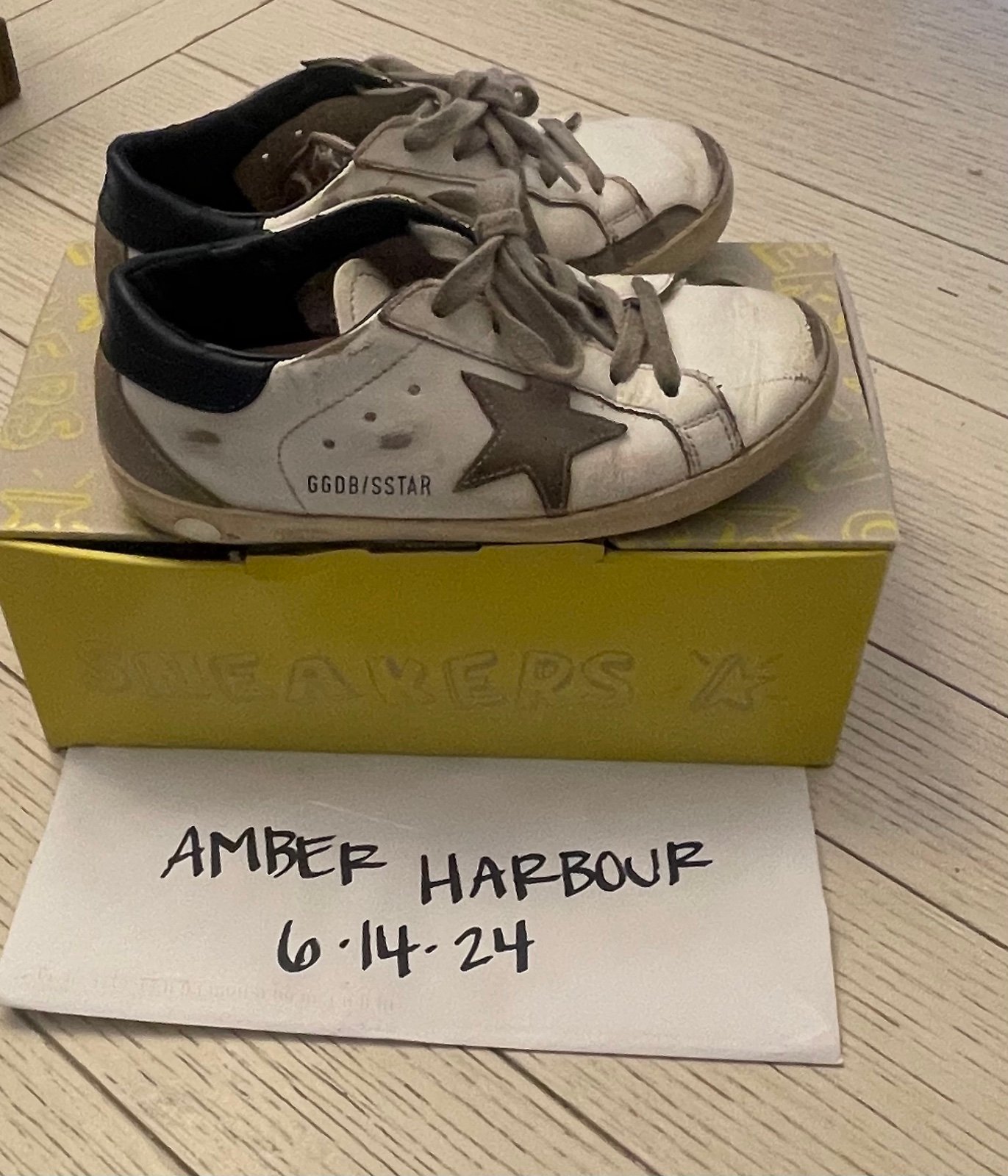 Golden Goose Sneakers