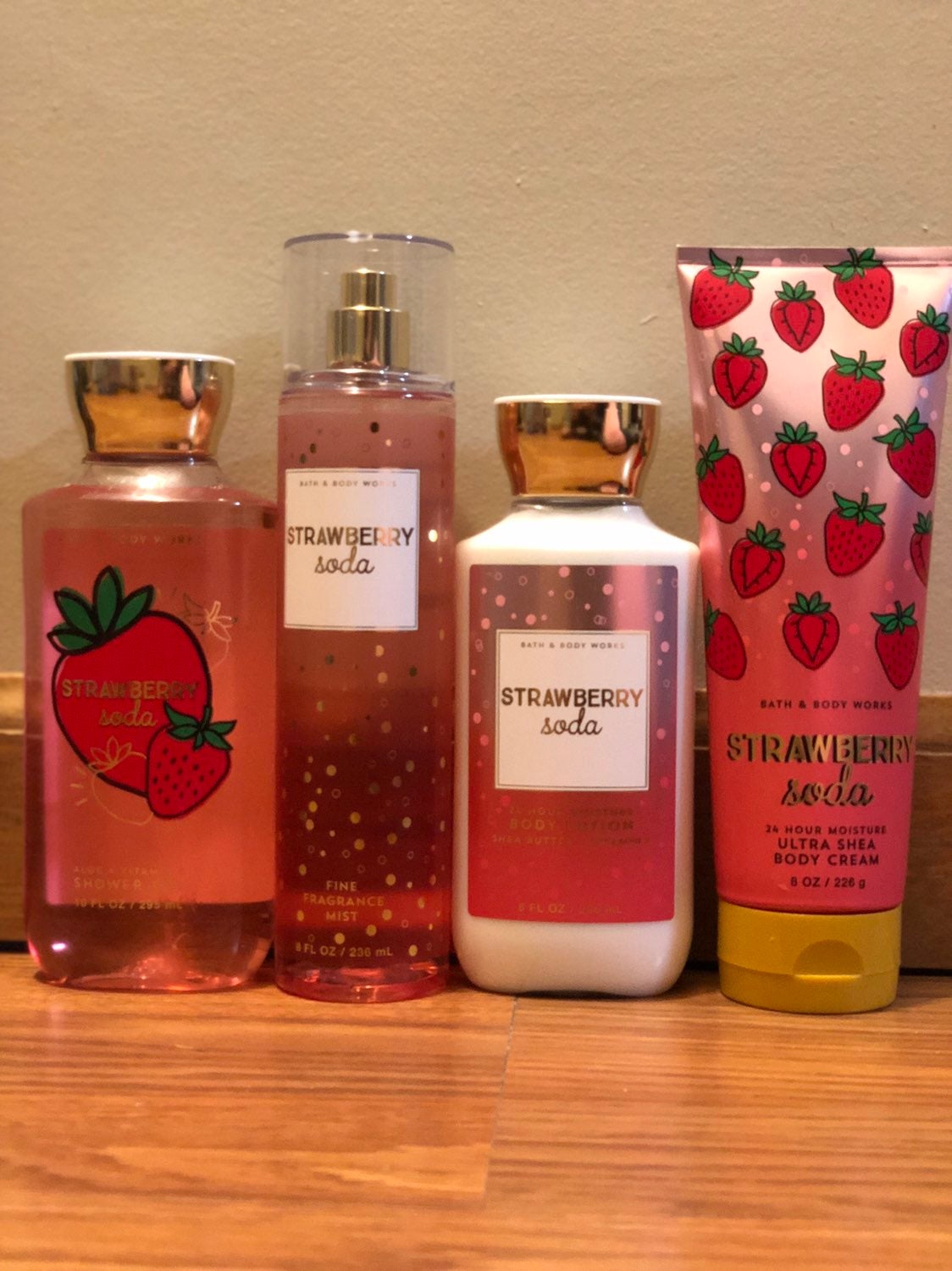 Bath and Body Works Strawberry Soda Bundle