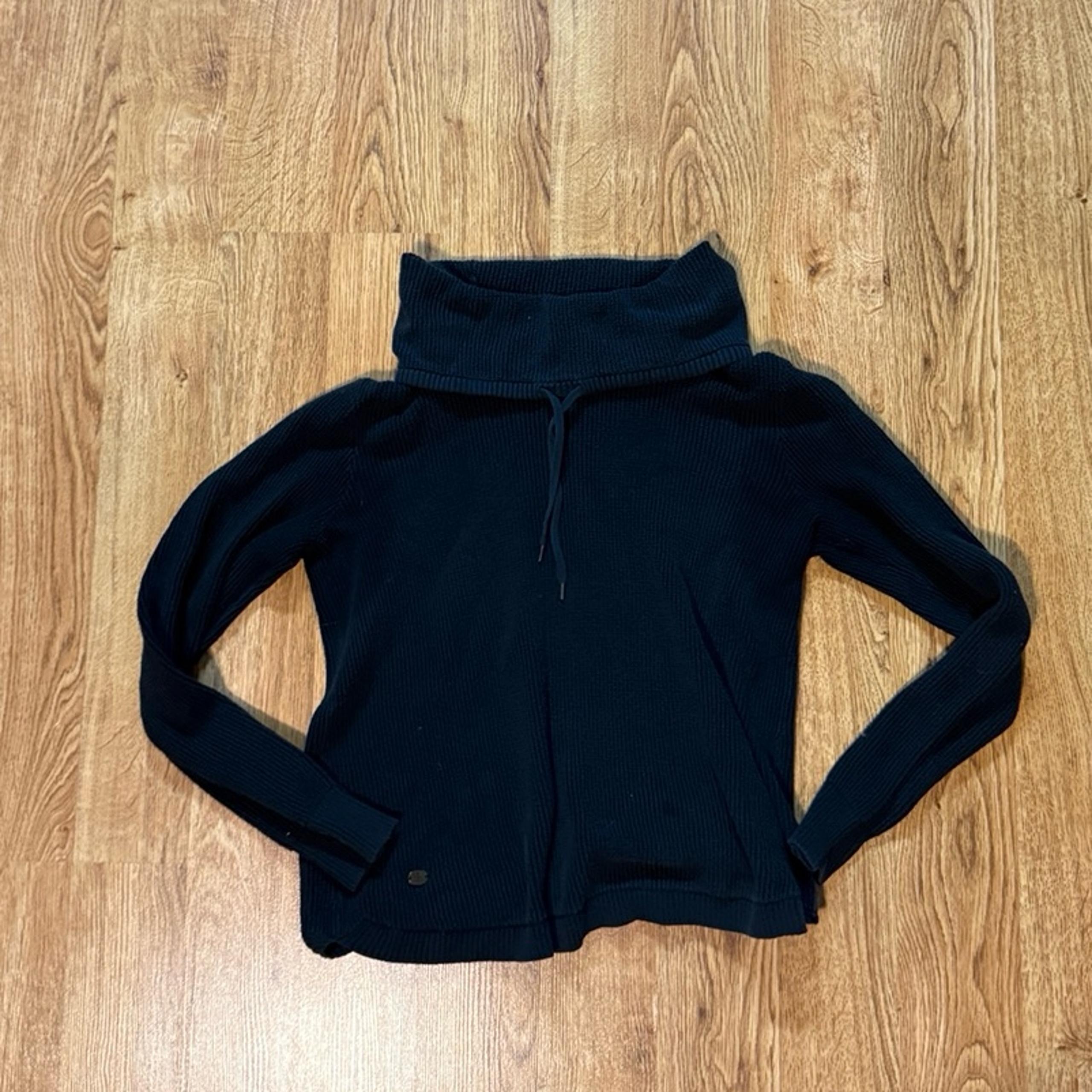 Ralph Lauren, Green Label Turnic Thermal Turtle Neck Sweater Black Size M Womens
