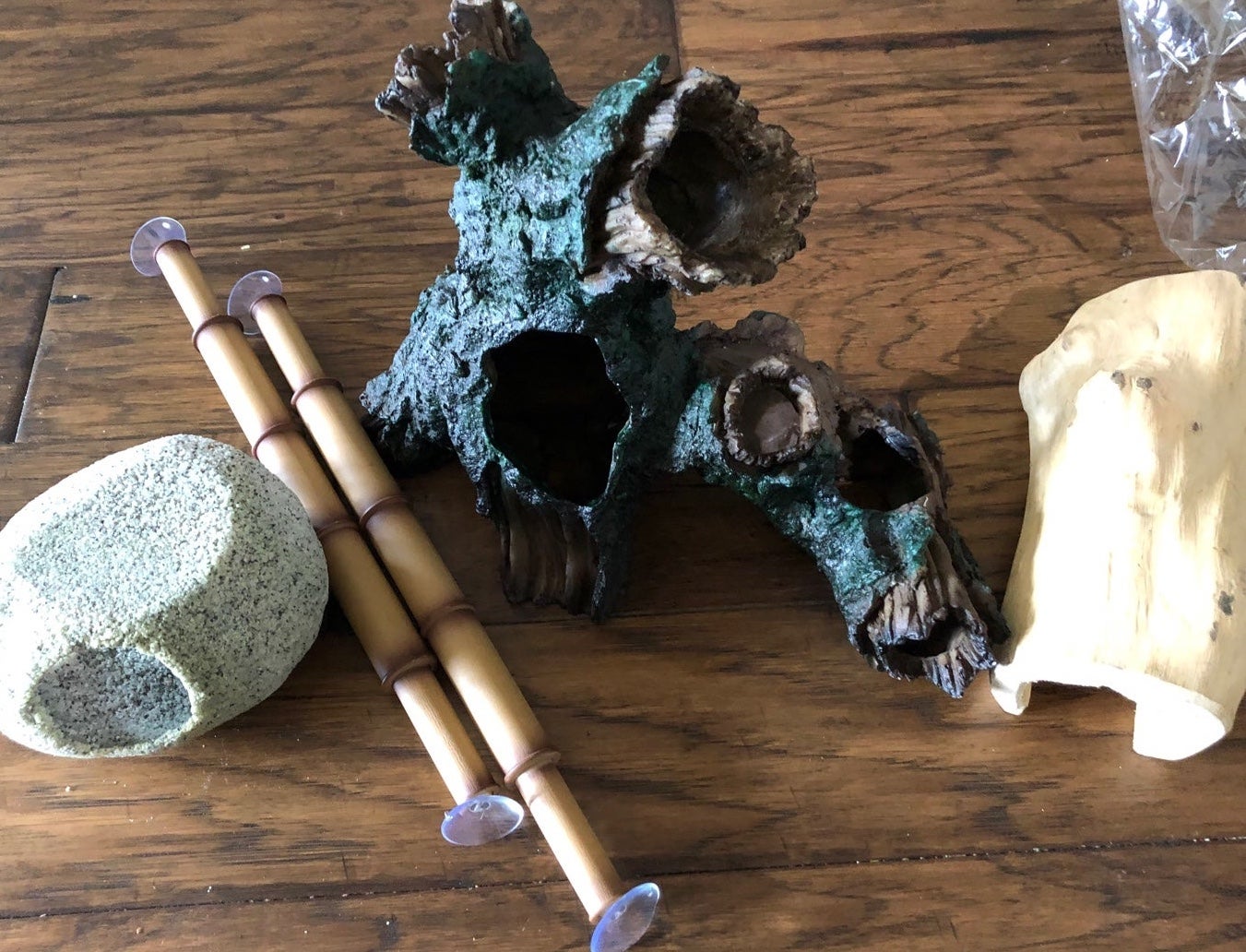 Reptile terrarium accessories lot