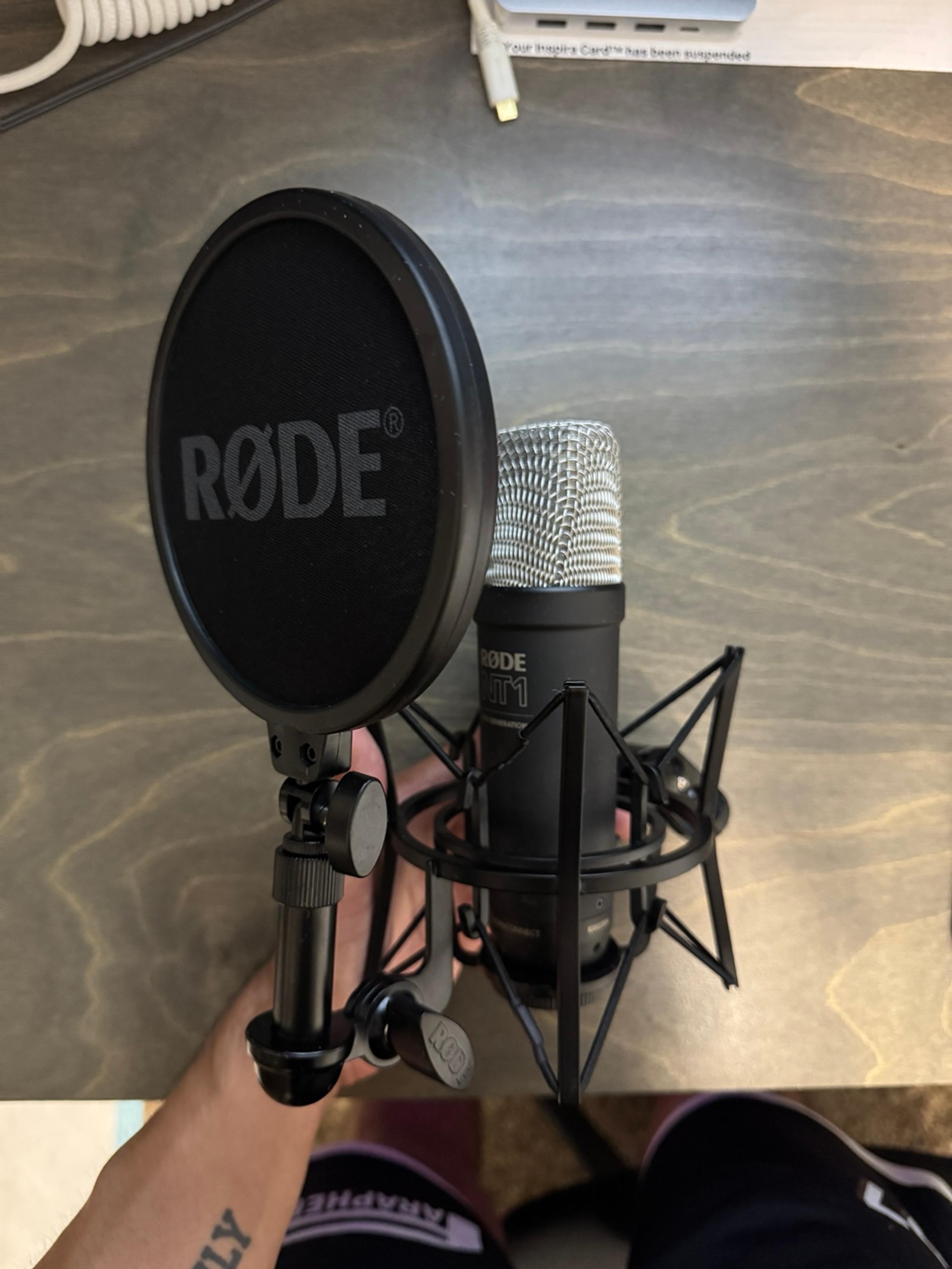 Rode NT1 5th Generation Studio Hybrid Cardioid Condenser Microphone - Black
