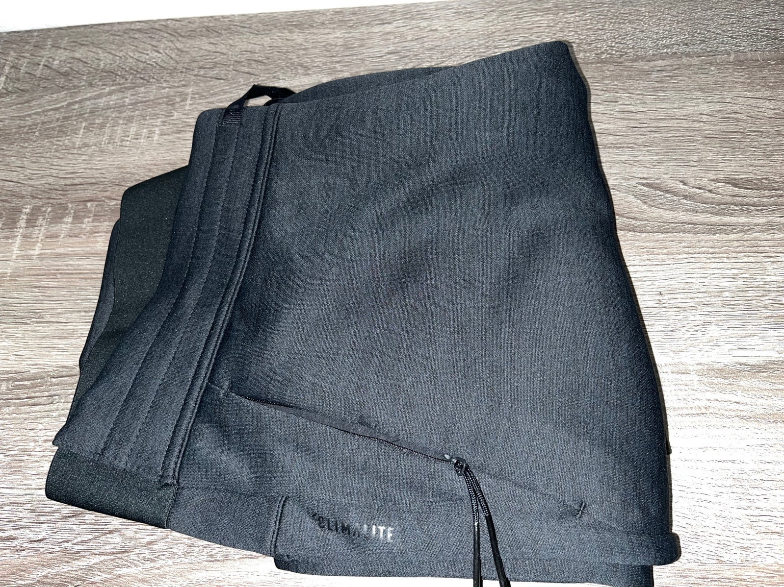 NWOT Adidas Women’s Training Pants Slim Short Length Large
