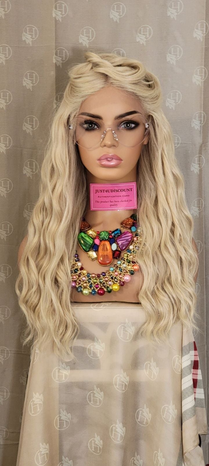 Wowfactor celebrity 613 wavy h.d lacewig