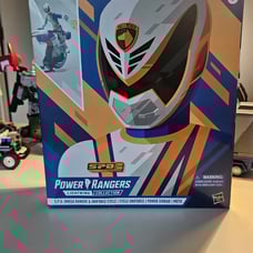 Power Rangers lightning collection spd omega ranger & uniforce cycle