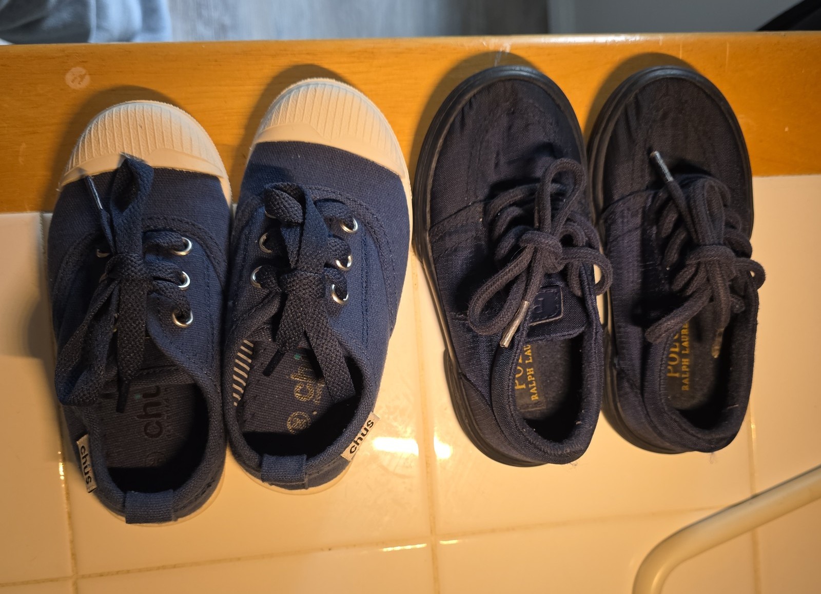 Toddler shoes/sneakers
