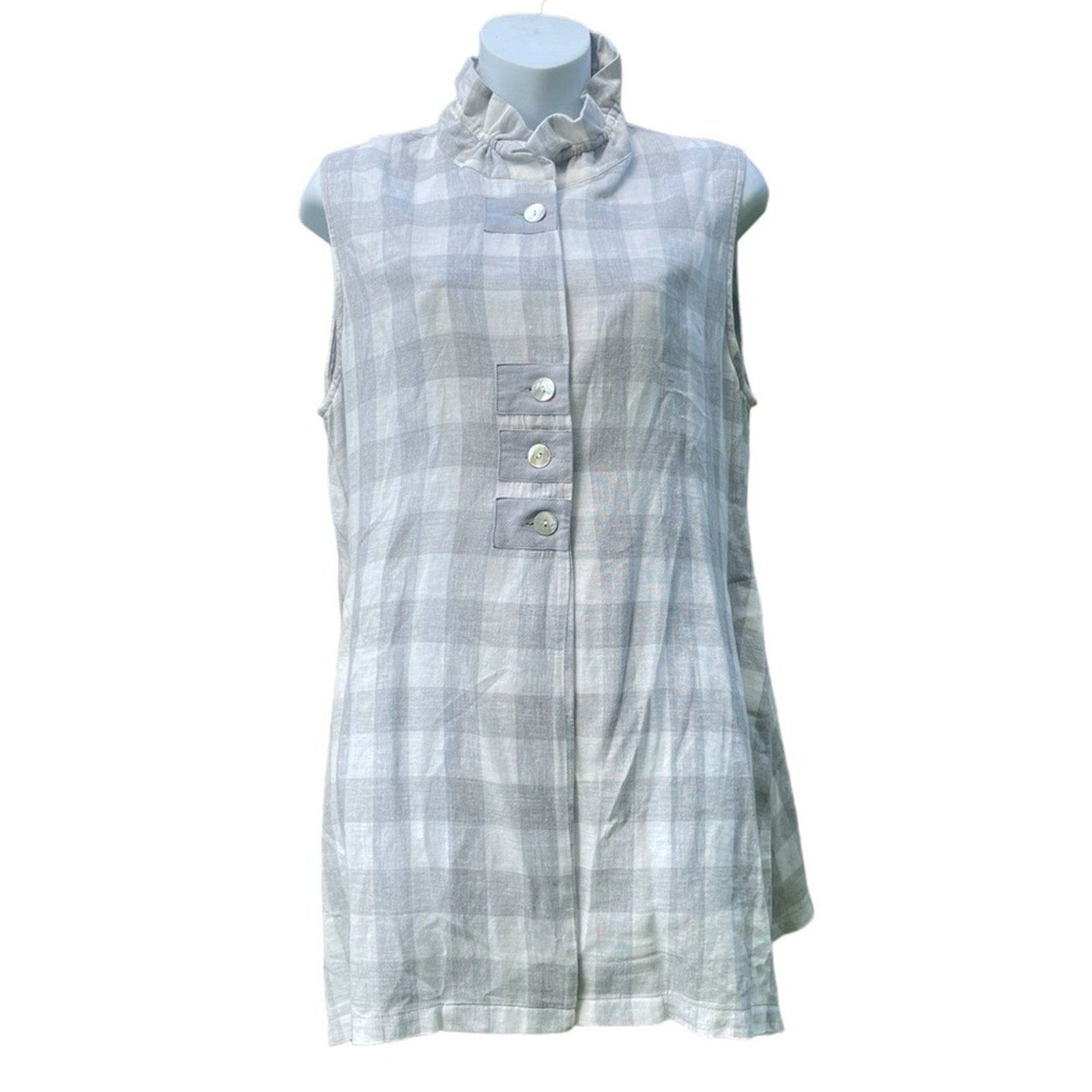 Terra SJ Apparel sleeveless Gray checkered Lagenlook ruffle neck tunic
