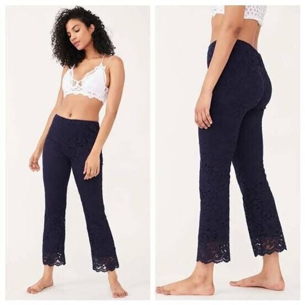 Free People Wild Laces Pull-On Crop Flare Pants Size S. A42 navy blue