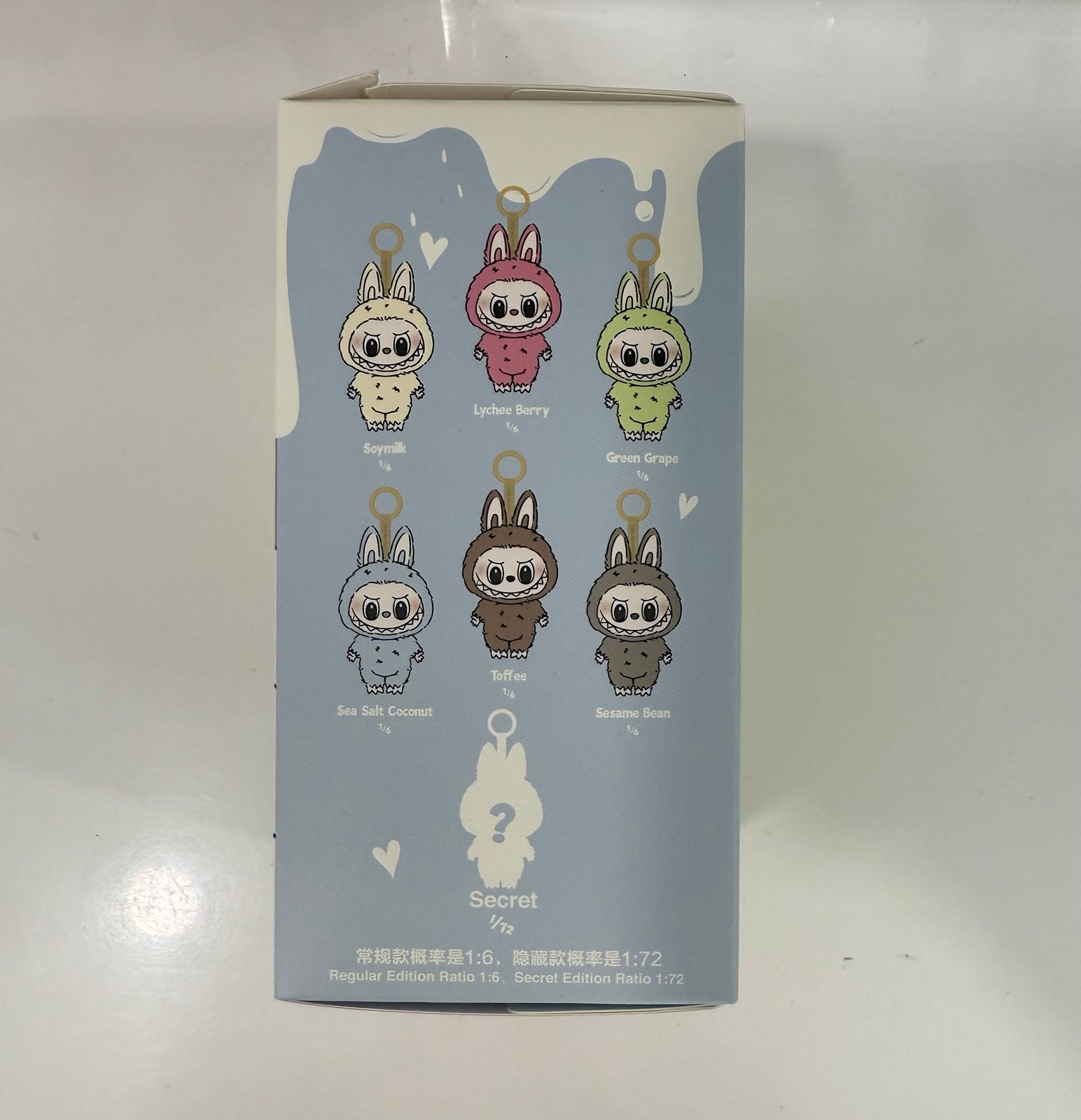 ラブブ　MONSTERS Macaron Sea Salt Coconut s-l400.jpg