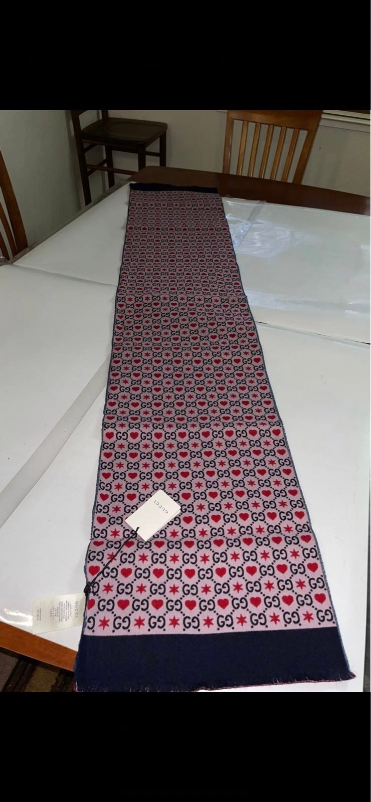 GUCCI SCARF MHERRY
