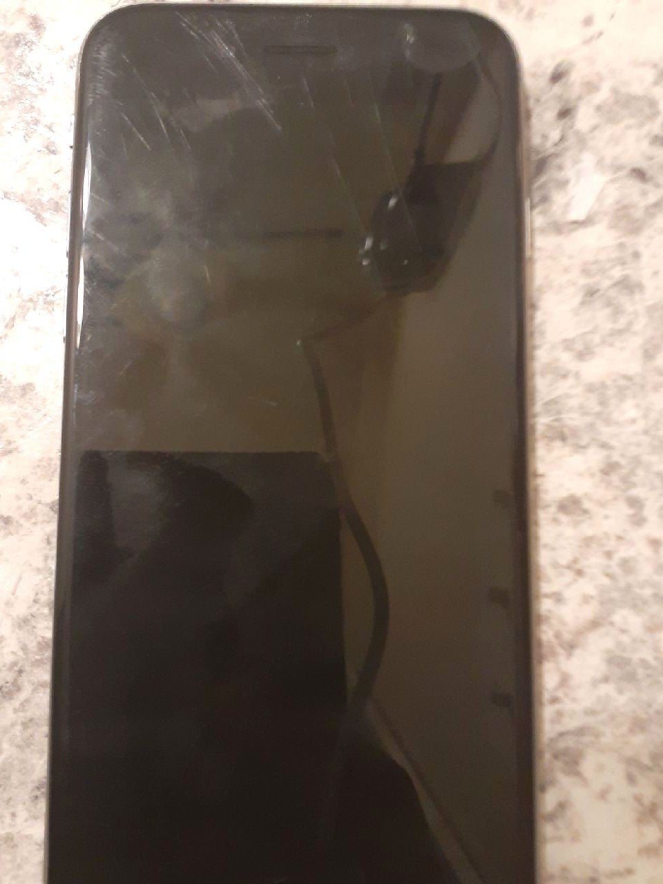 iPhone 6s Silver 32 GB Unlocked