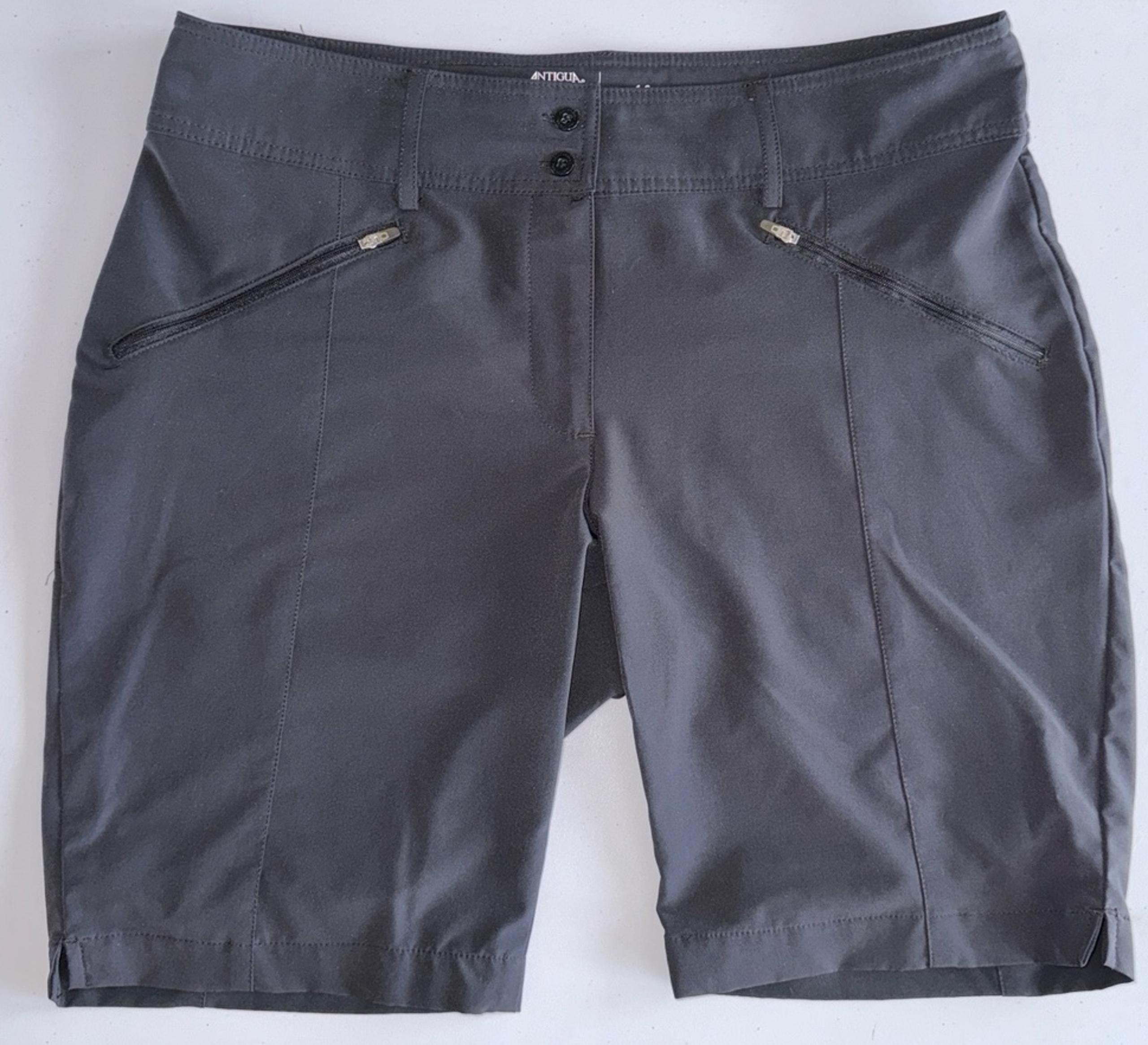 Antigua Black Desert Dry Extra-Lite Women’s Shorts Size 10