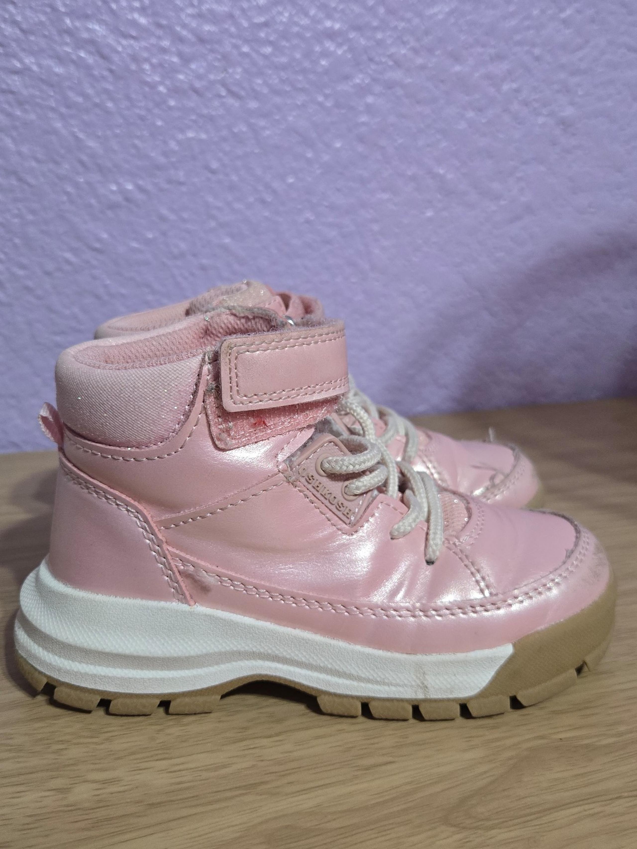 Oshkosh toddler high top sneakers pink size 9