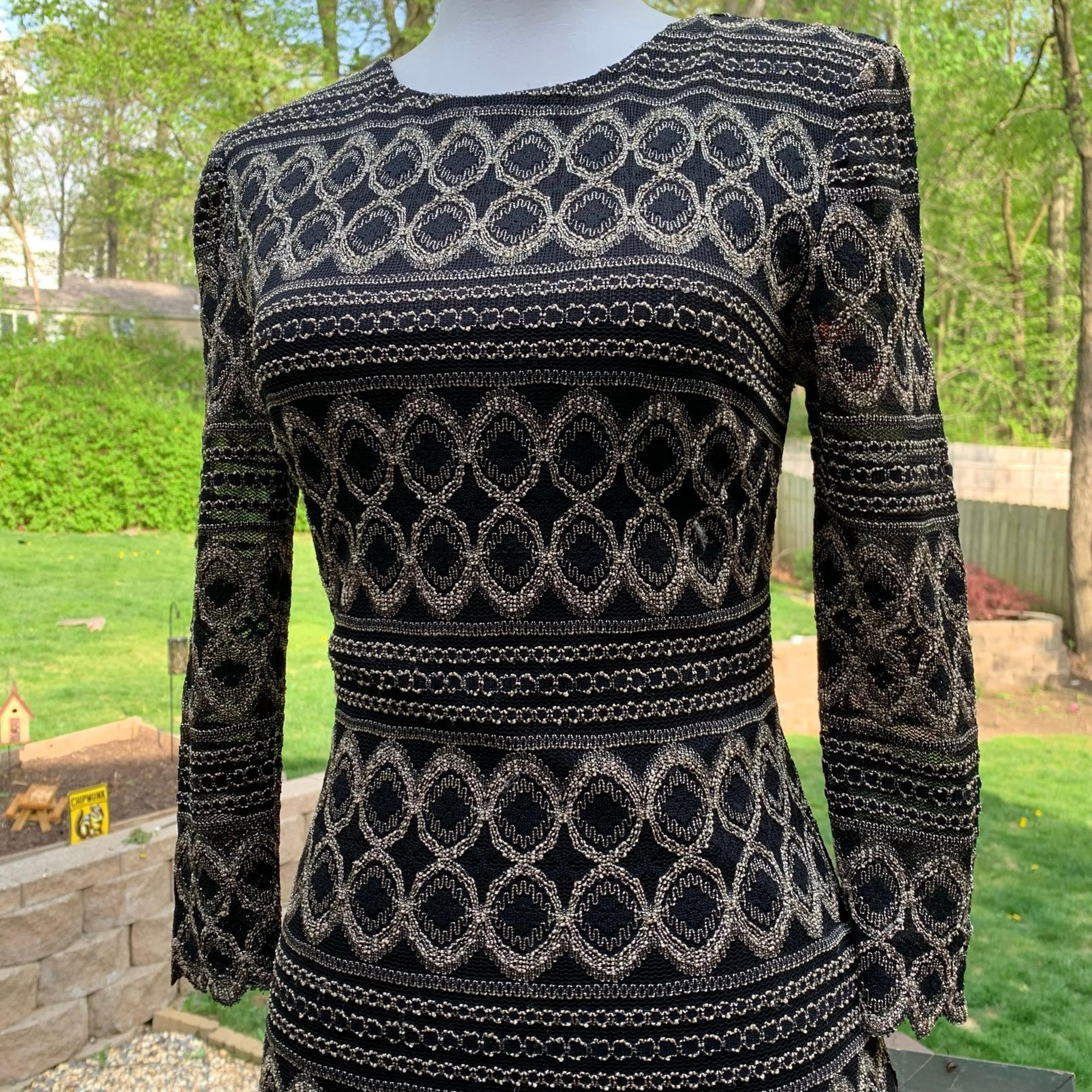 Cache Dress Black Gold Cocktail Bodycon 3/4 sleeve XS Back Zip Fitted