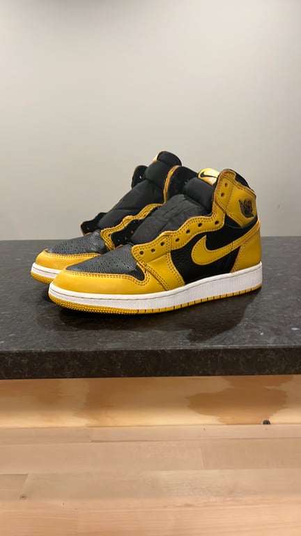 Air Jordan Retro 1 Hi OG Pollen Yellow Black Sneakers Mens GS 4-7 575441-701 Ne