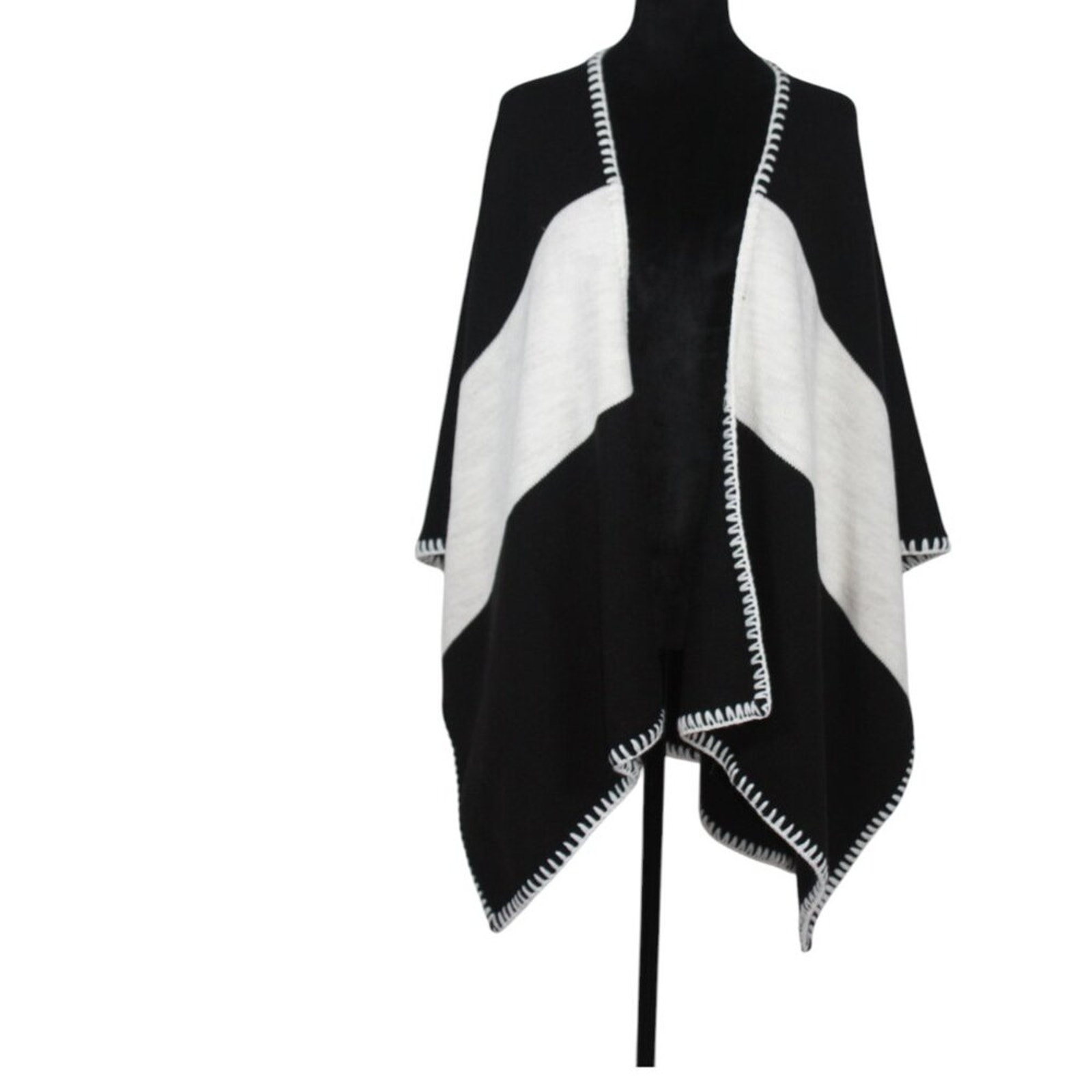 MerSea Black & White Wrap with Blanket Stitched Hem