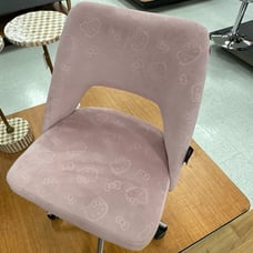 Hello Kitty vanity chair