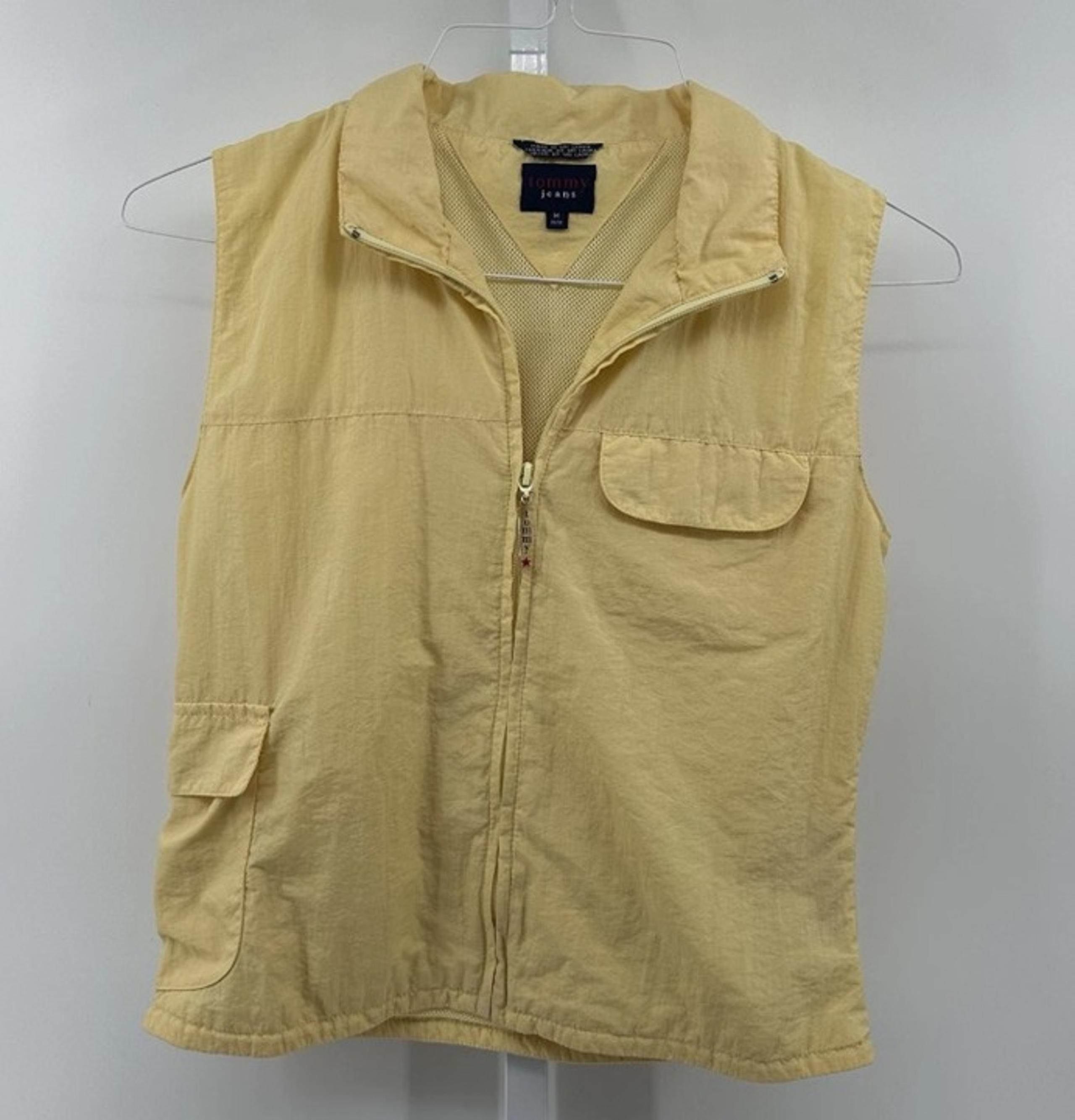 Tommy Hilfiger jeans90's Y2K size Medium Sport Pack-able Windbreaker Vest yellow