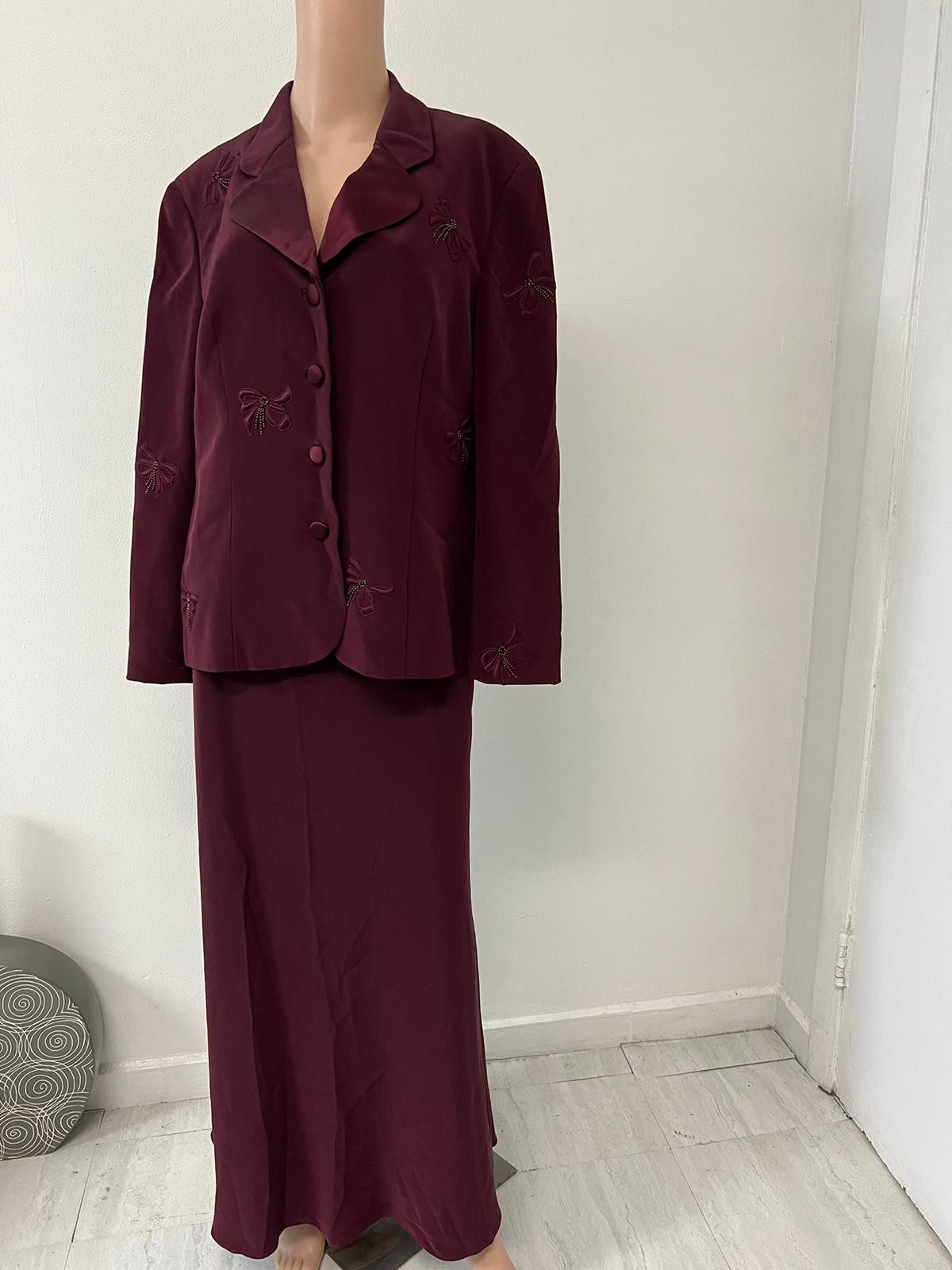 Liz Elana 2 pieces suit size 14