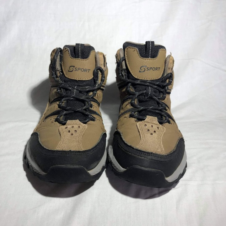 S Sport Sketcher Beige Black Hiker Sneaker Shoes For Men Size 7