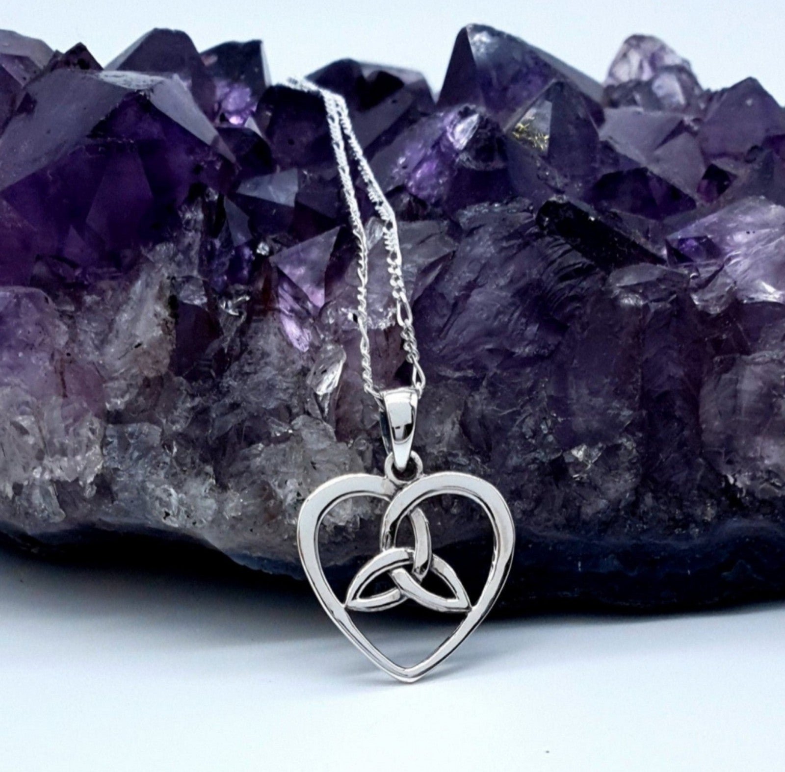Celtic Heart triquetta Necklace 925