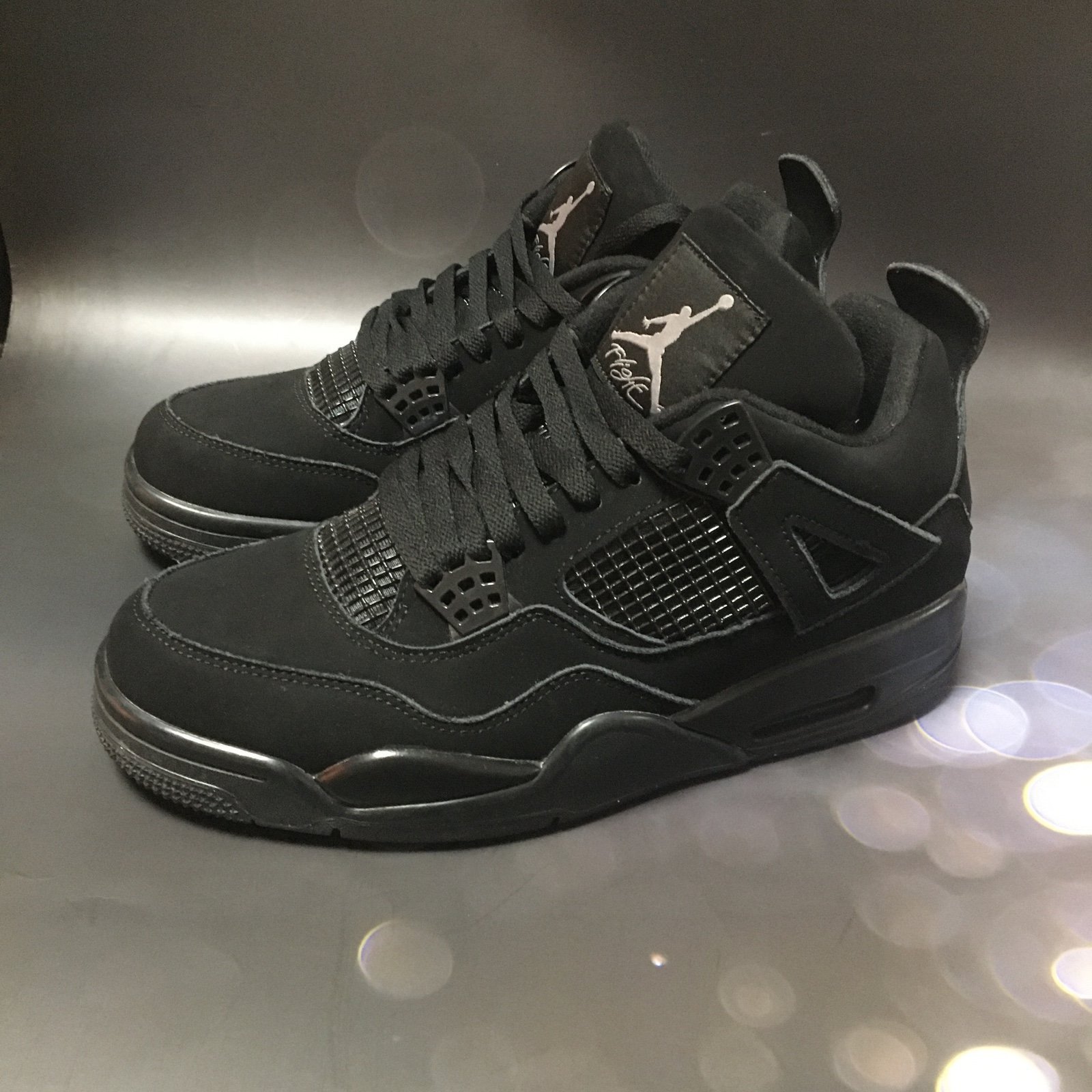 Jordan 4 black cat retro