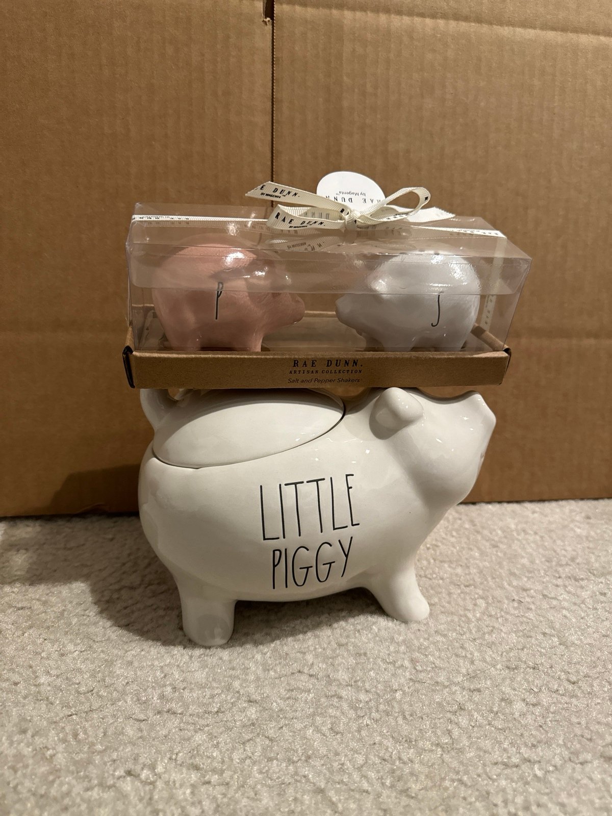 Rae Dunn pig bundle