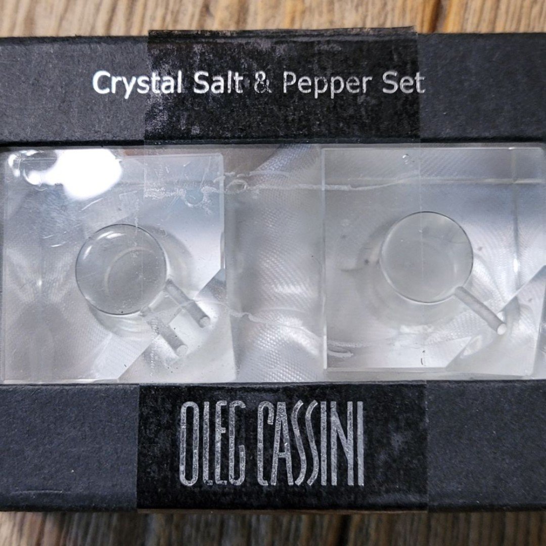 Oleg Cassini Crystal Salt and Pepper Shakers