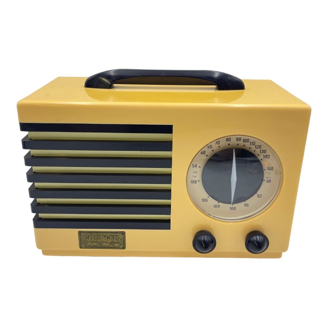 CROSLEY CR-5 Collector’s-Limited Edition AM/FM Radio With Cassette Player
