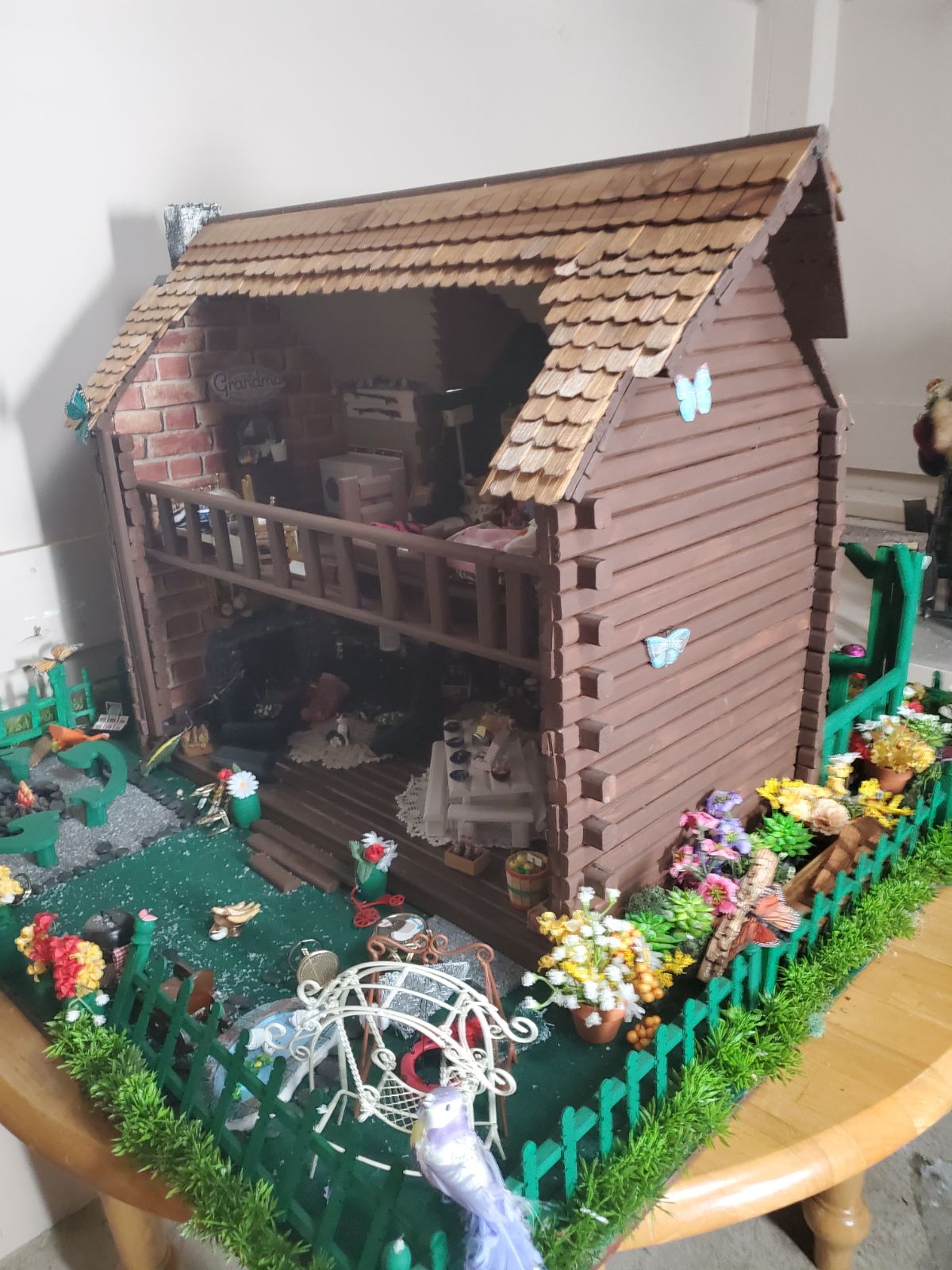 Custom doll house