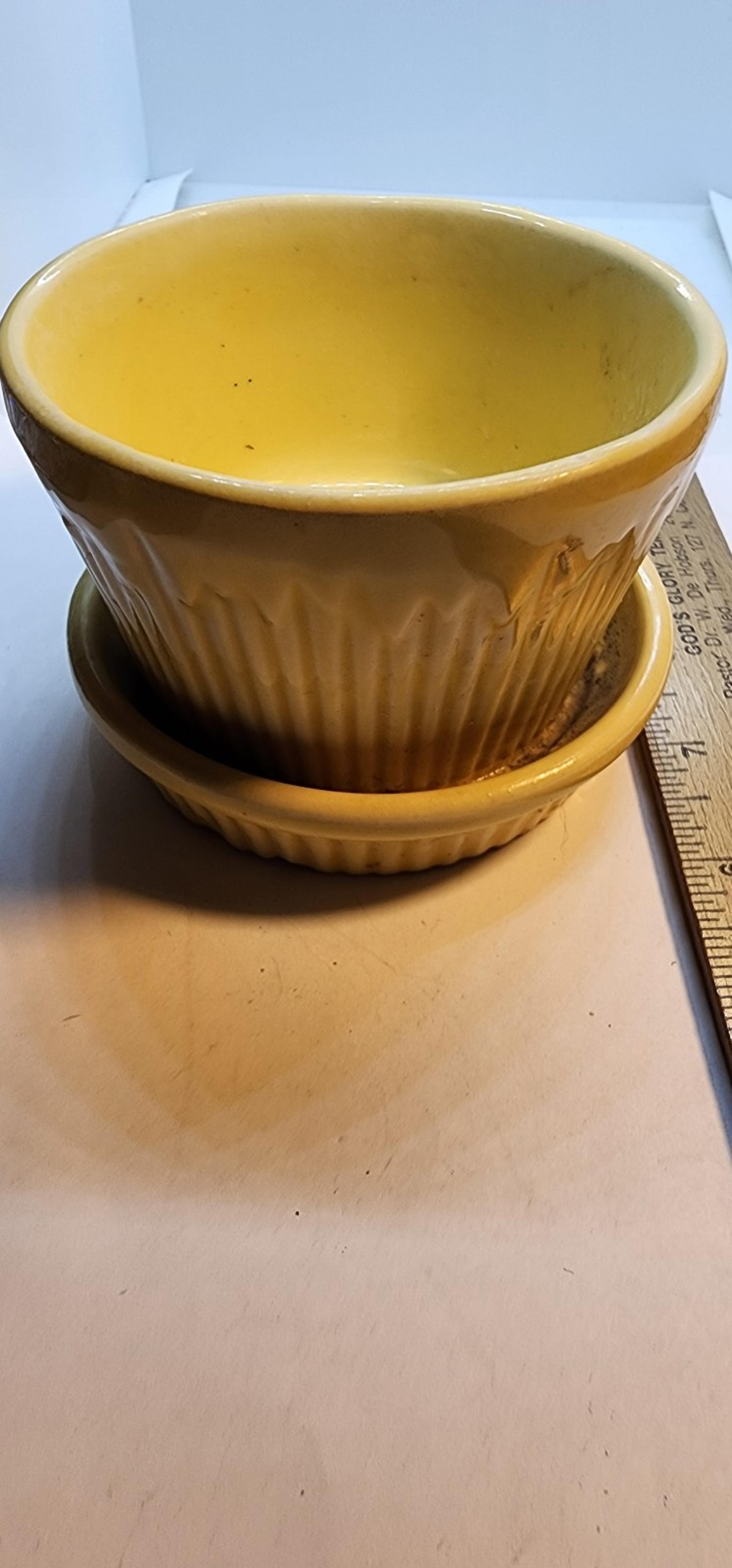 Vintage Morton Yellow planter