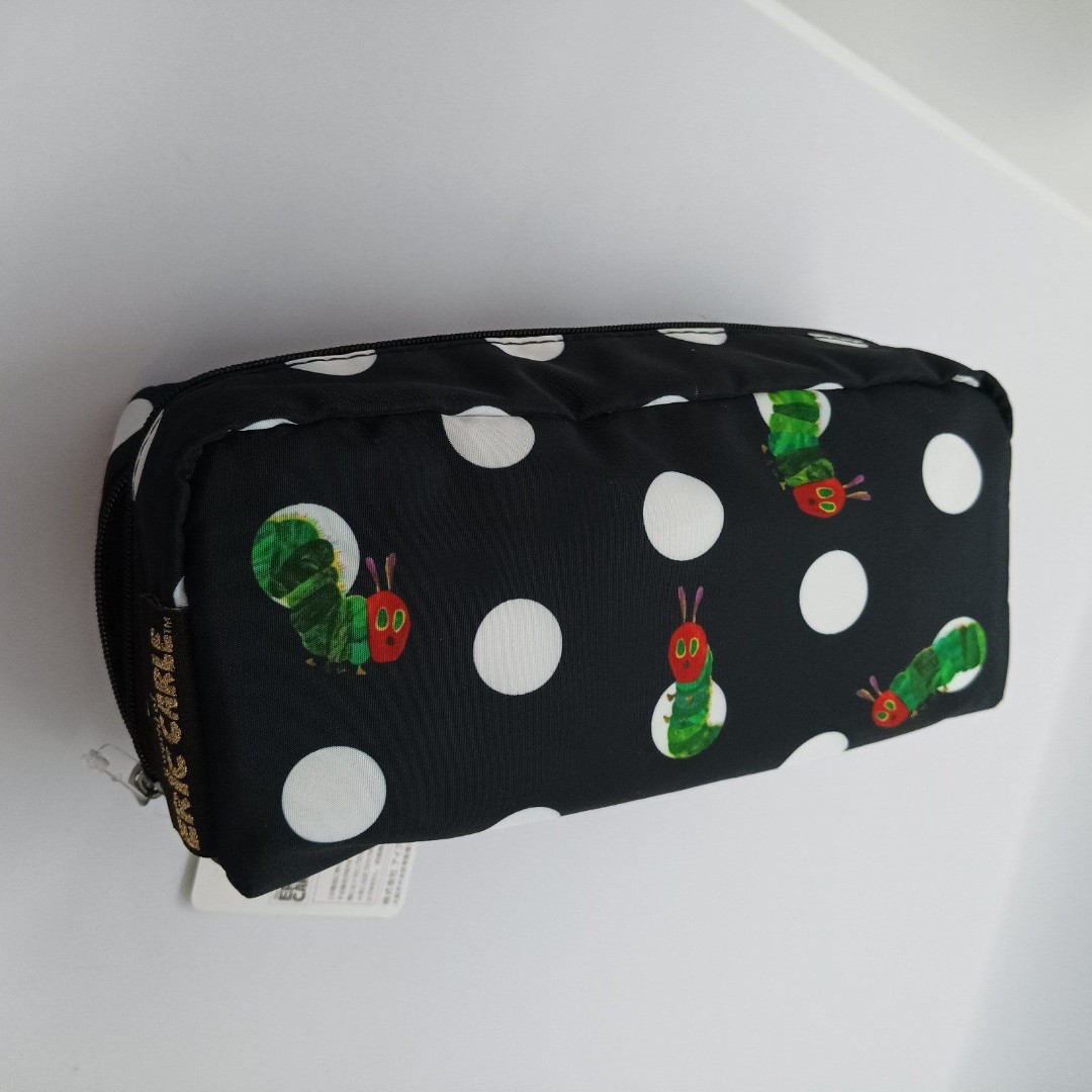 The very hungry caterpillar (Eric Carle) cosmetics pouch / pencil case.