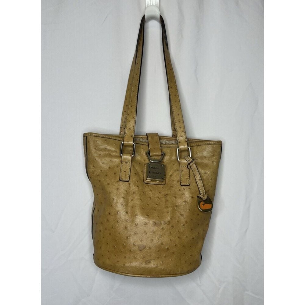 Dooney & Bourke Natural/Tan Basket/ Bucket Style Handbag/Shoulder Bag