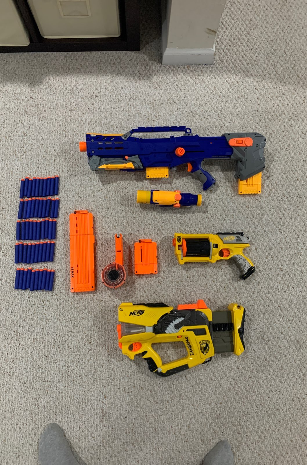 Nerf Guns and Mags (Bullets included)