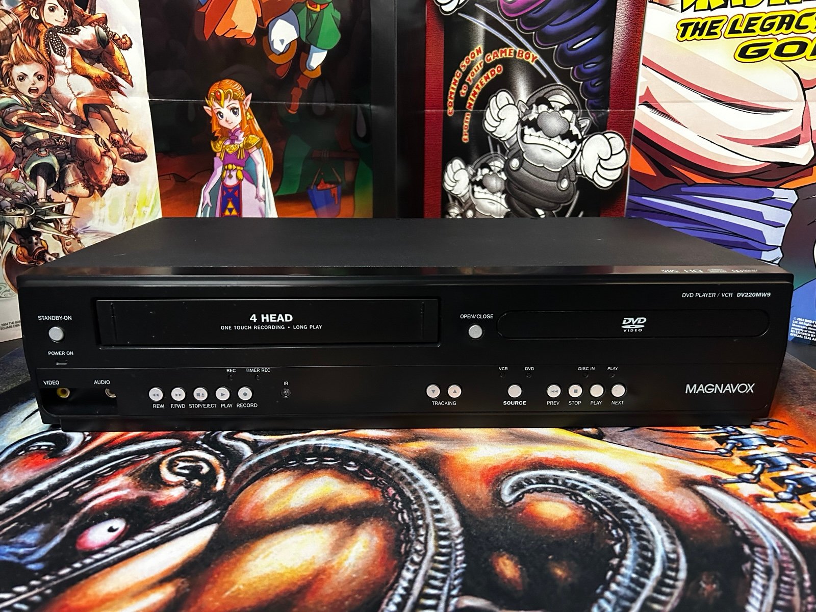 MAGNAVOX dvd/vcr Player