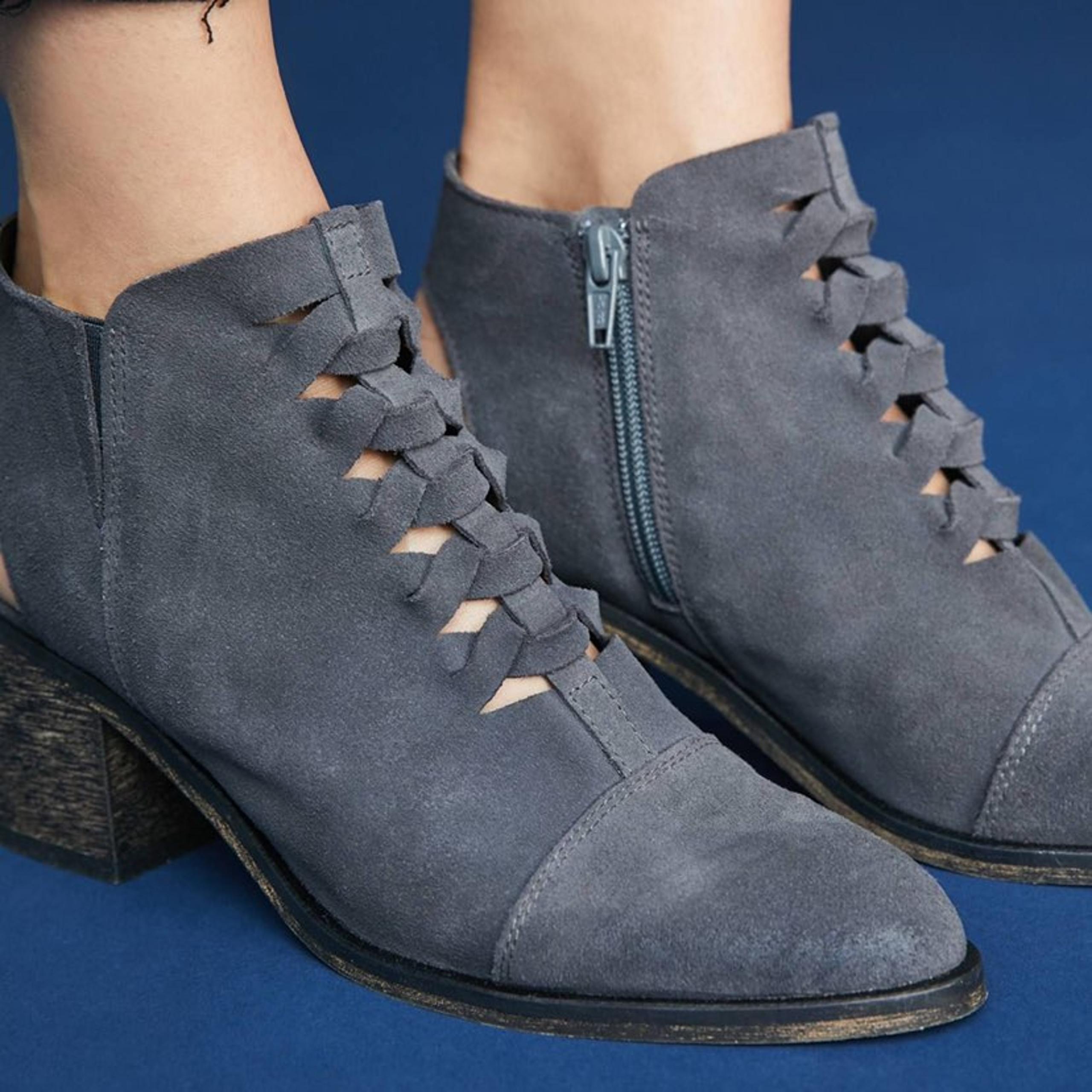 Klub Nico Bernita Cutout Booties