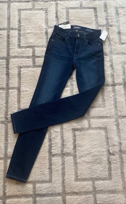 DL 1961 performance Florence Instasculpt Skinny Dark Wash Jean size waist 24 NWT