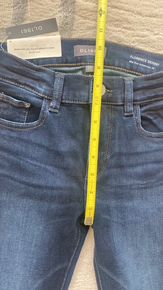DL 1961 performance Florence Instasculpt Skinny Dark Wash Jean size waist 24 NWT - detail