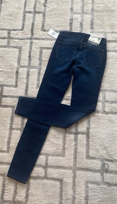 DL 1961 performance Florence Instasculpt Skinny Dark Wash Jean size waist 24 NWT - detail
