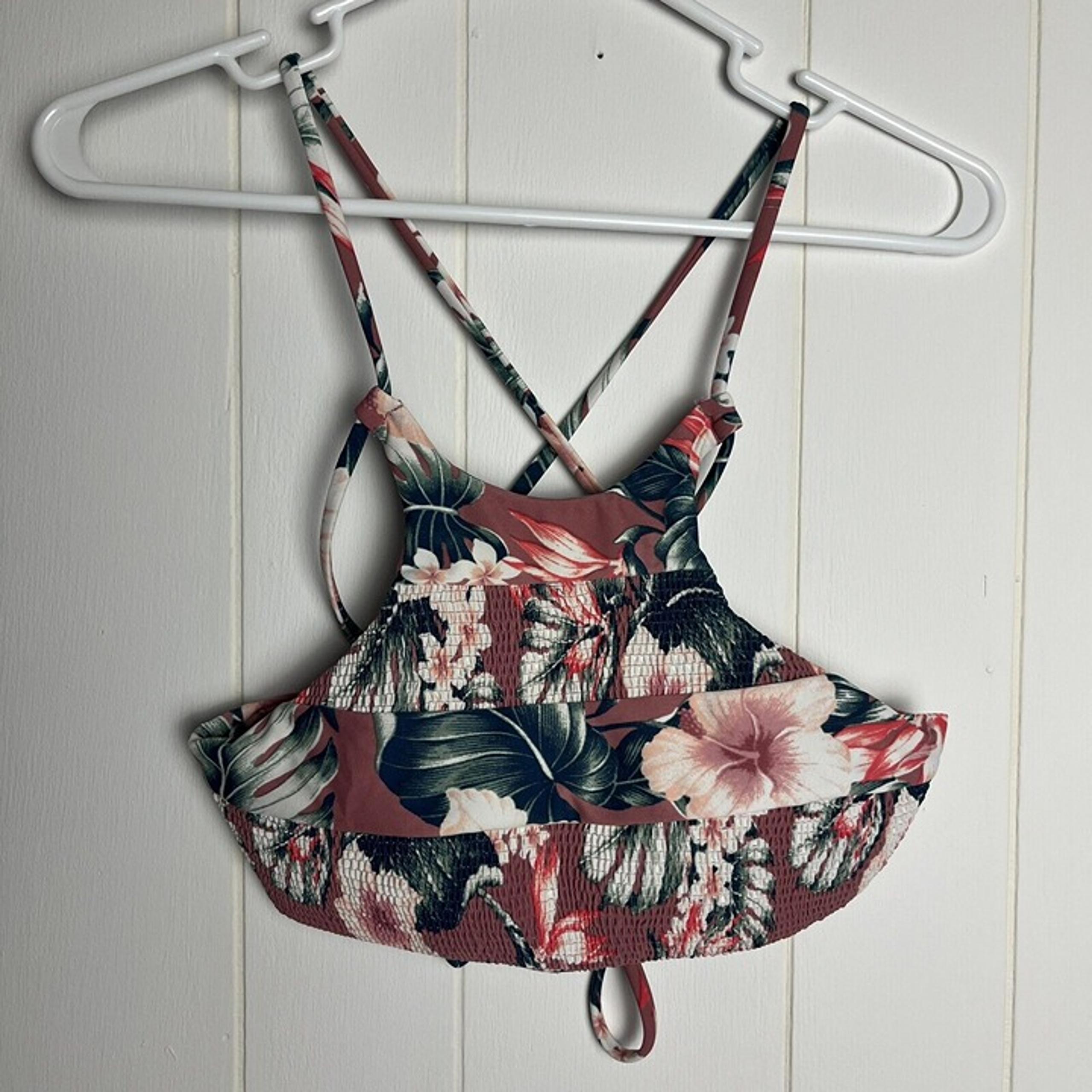 Tori Praver Swimwear Women Bikini Top Medium Mauve Floral Strappy Seafoam Hawaii