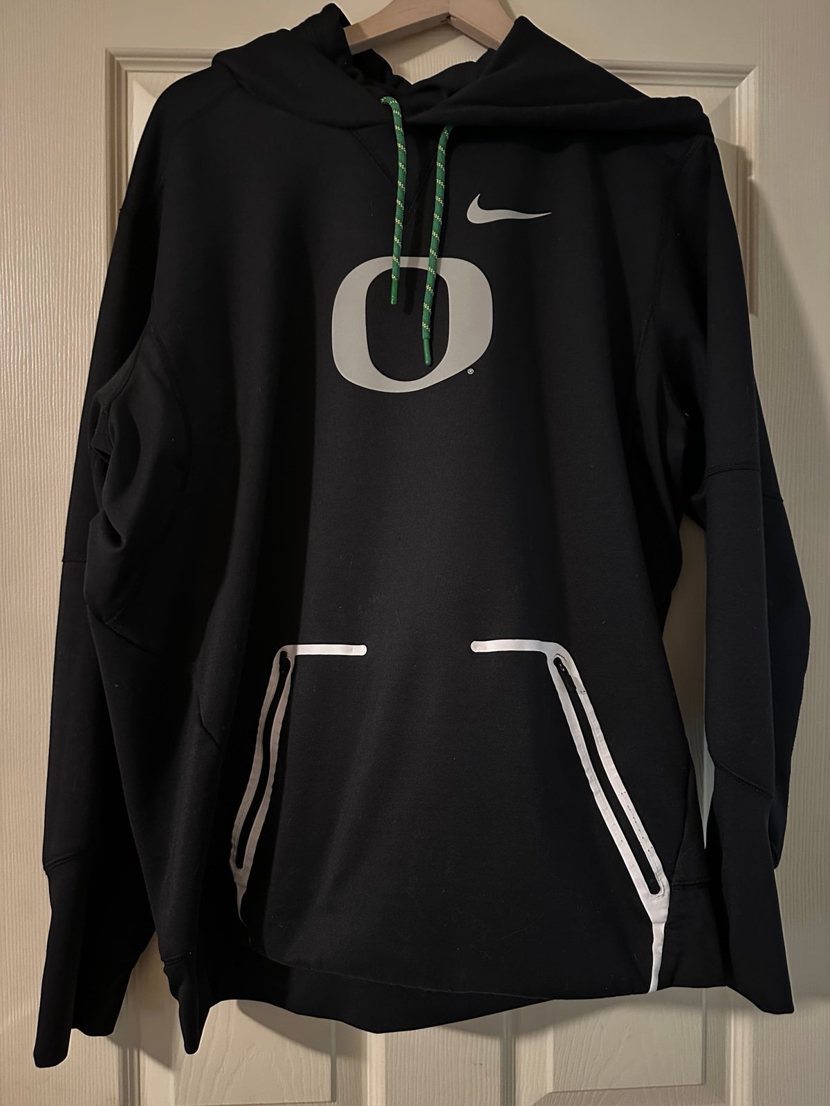 NIKE OREGON DUCKS HOODIE