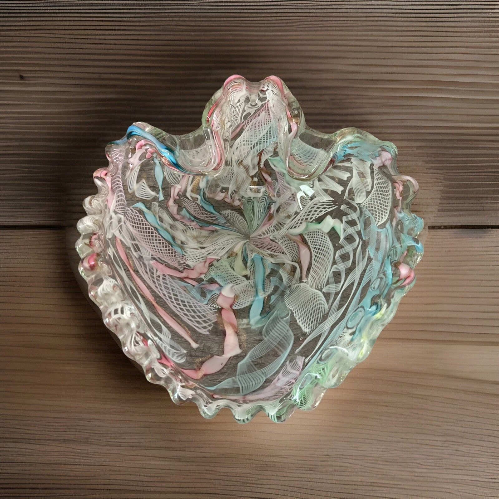 Beautiful Vintage Archimedo Seguso Murano Bowl.