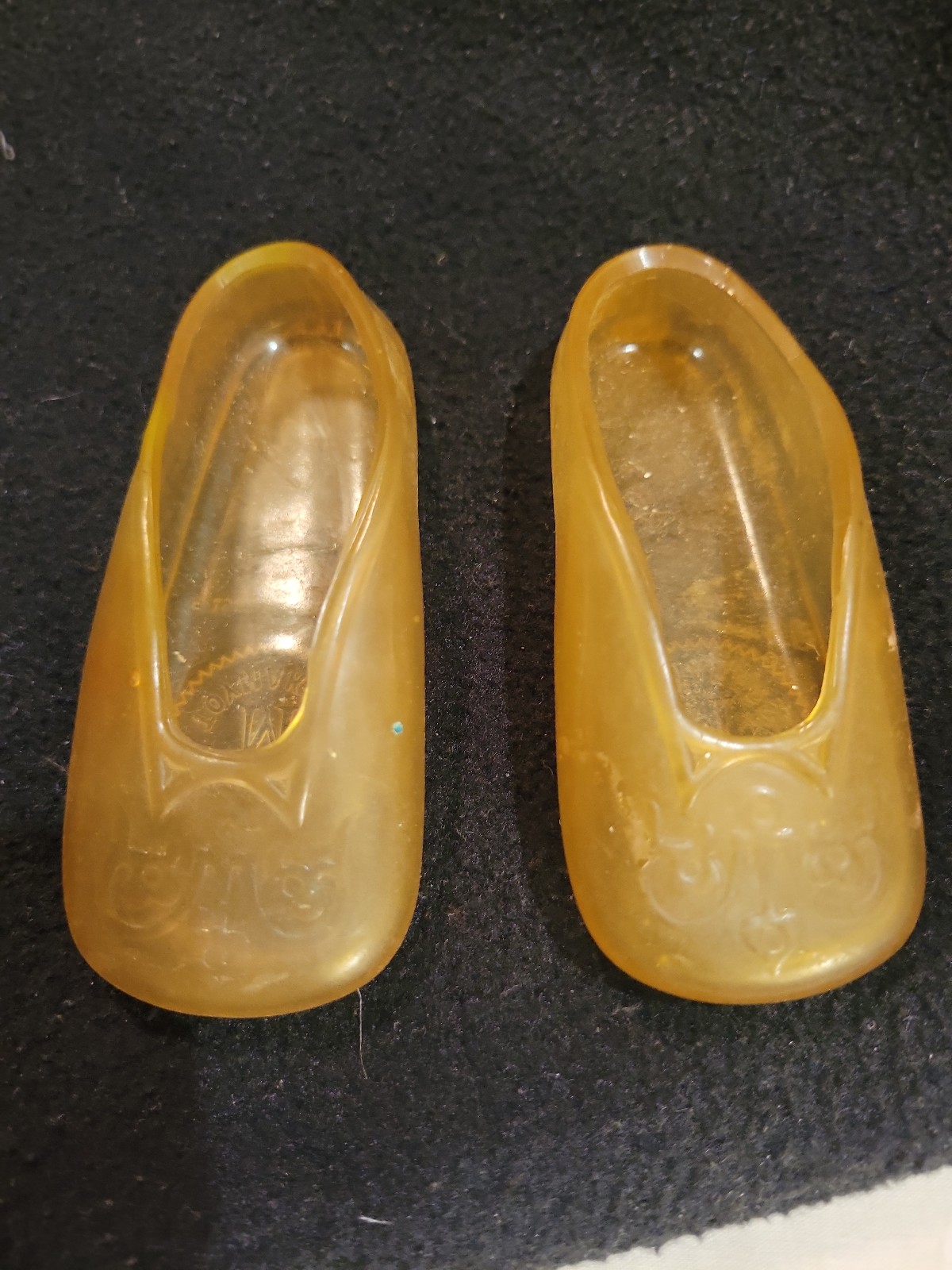 CHATTY CATHY SHOES CIRCA 1962 BY MATTEL