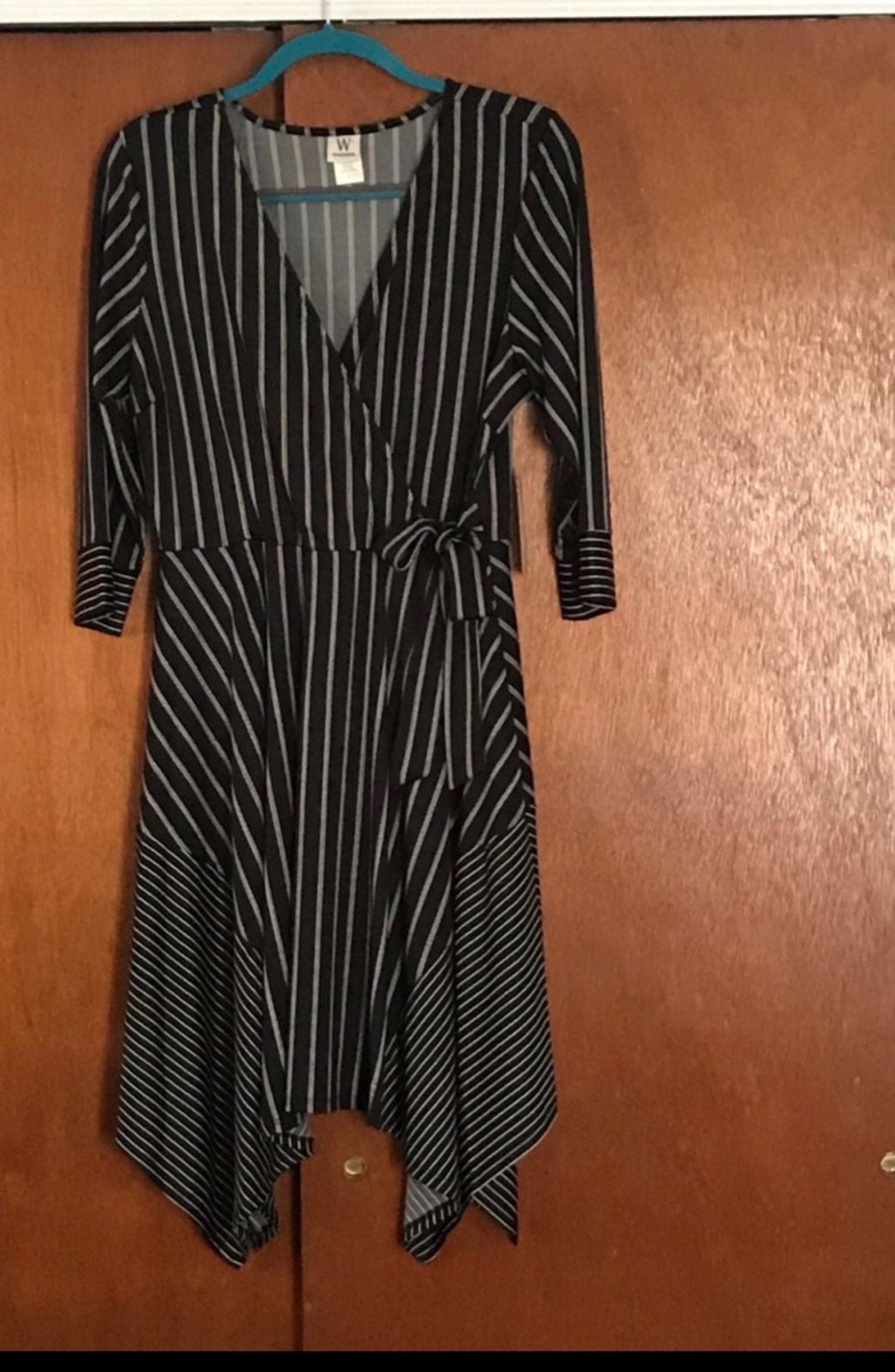Long Sleeve Dress NWT - Wrapper